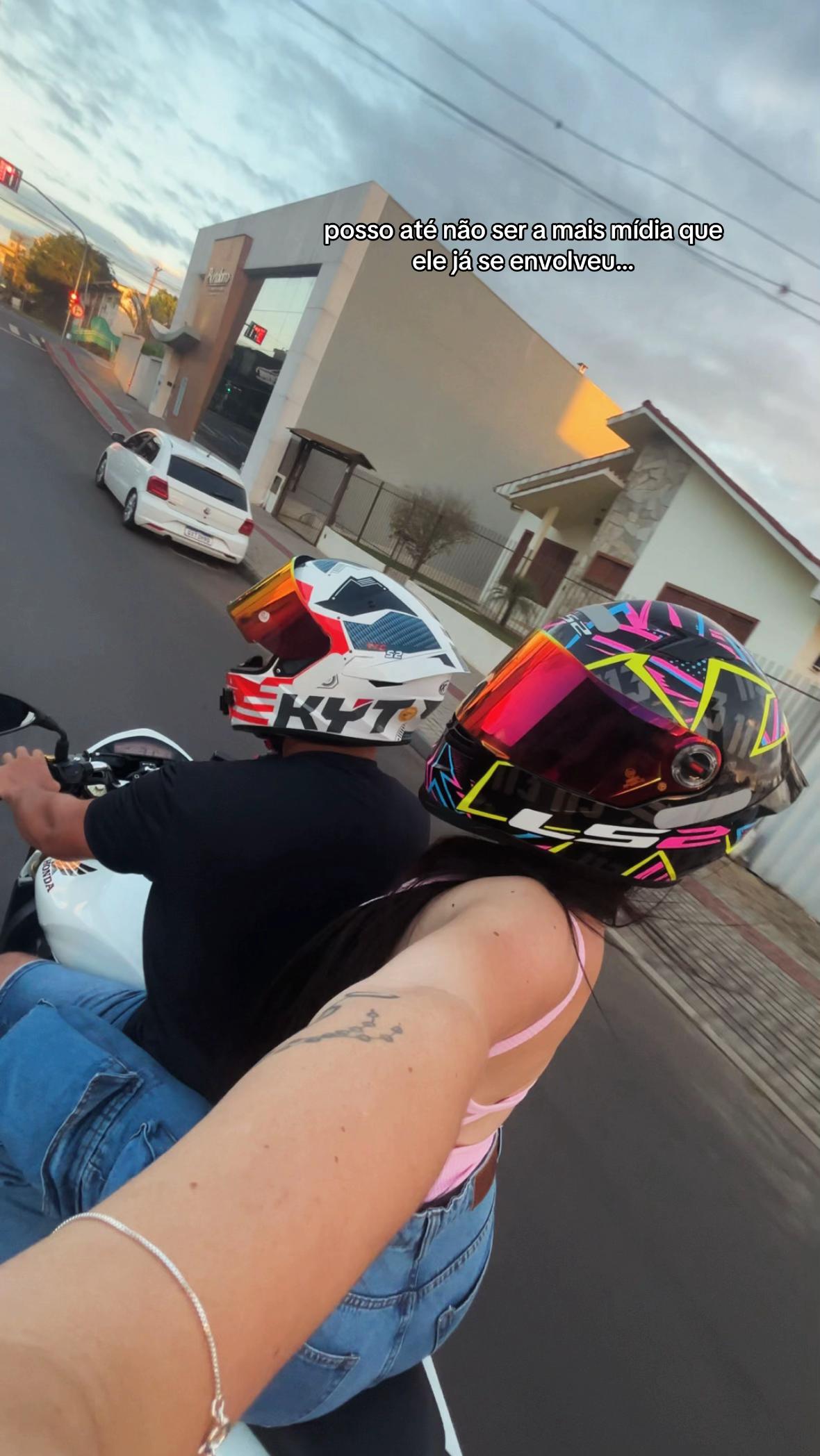 @Rozzy Corr&ecirc;a