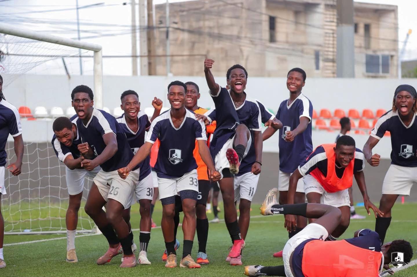 @Bright Football Club