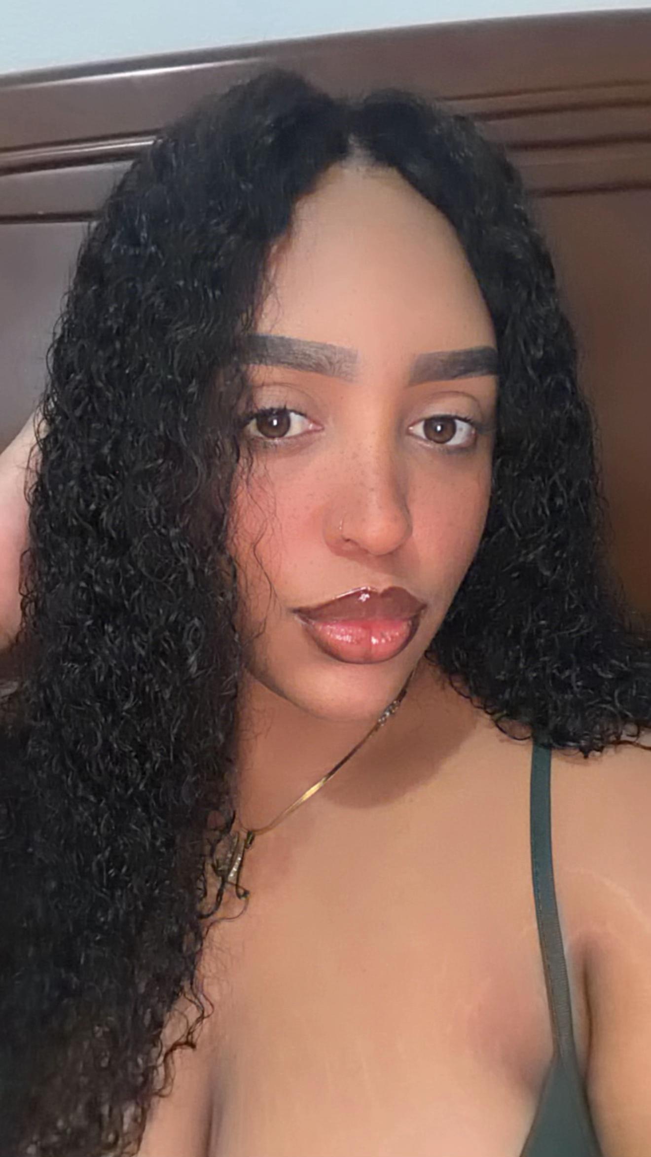 @🧚🏽♀️✨