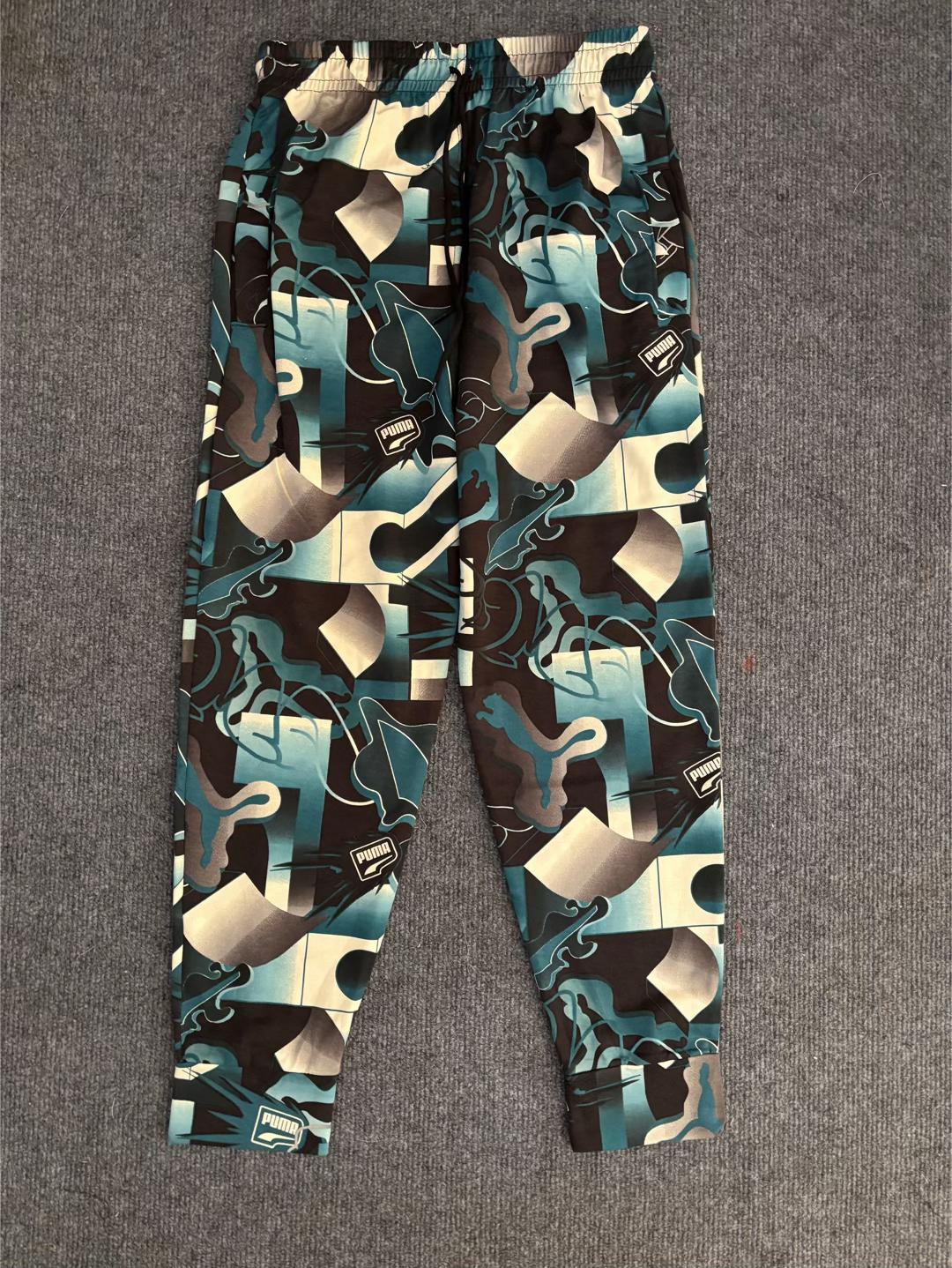 @SWEATPANTS