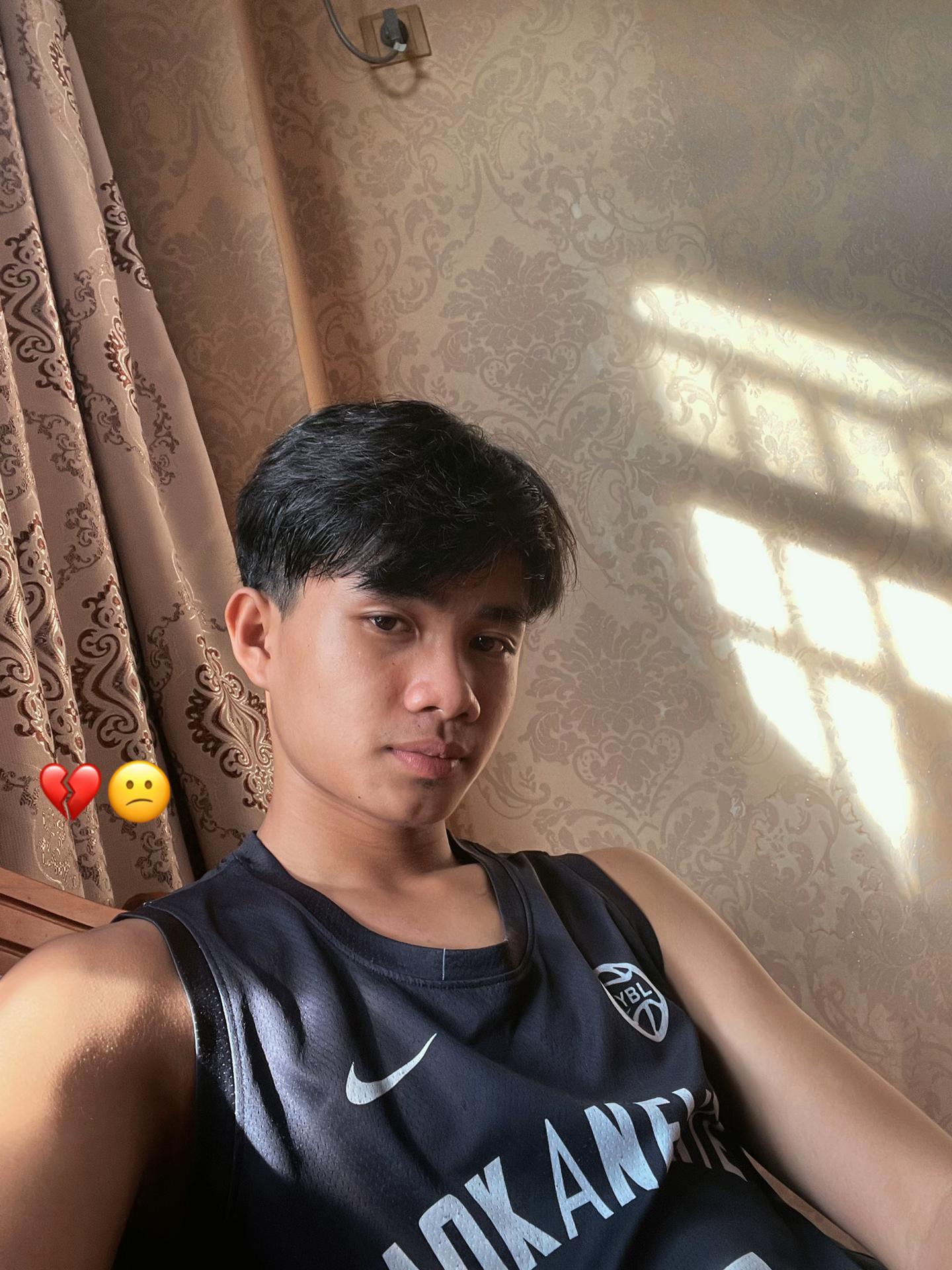 @王小 🧊