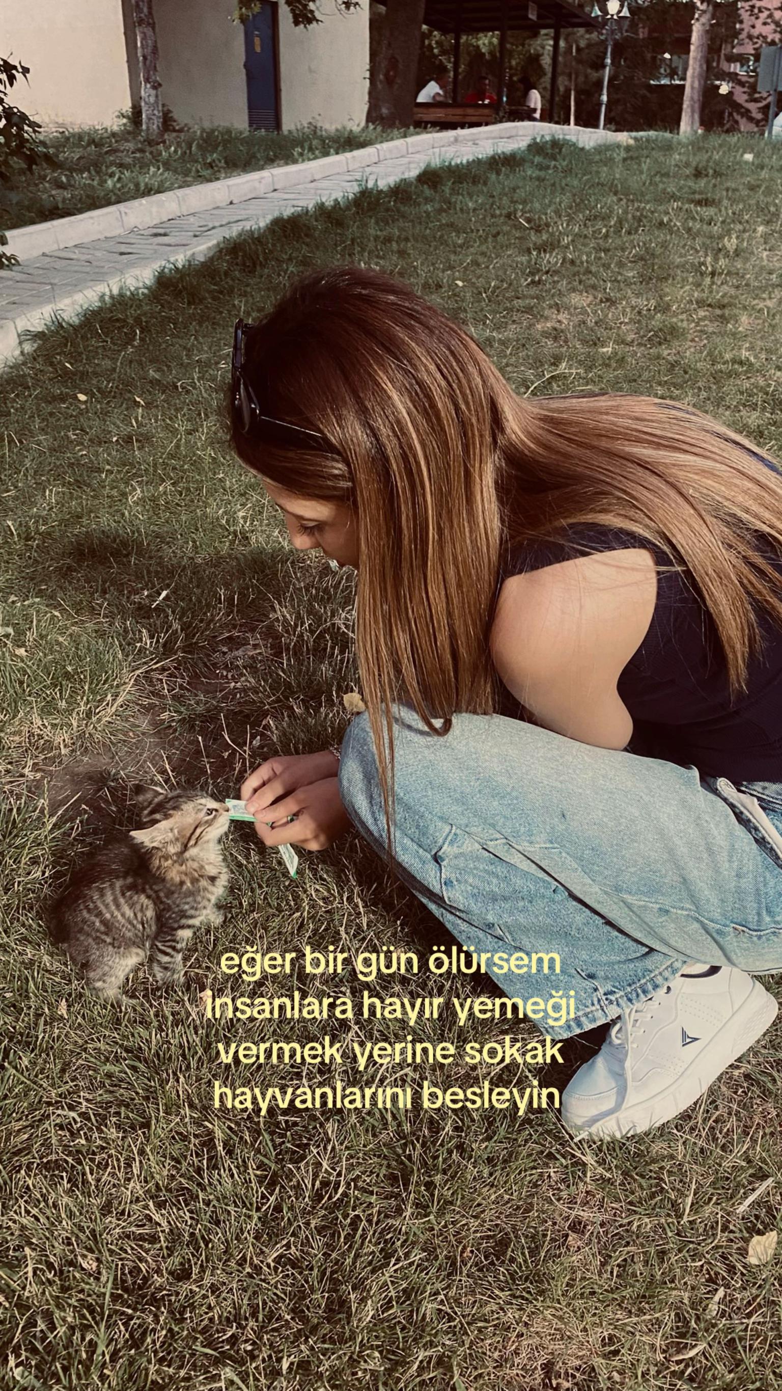 @ceren ela