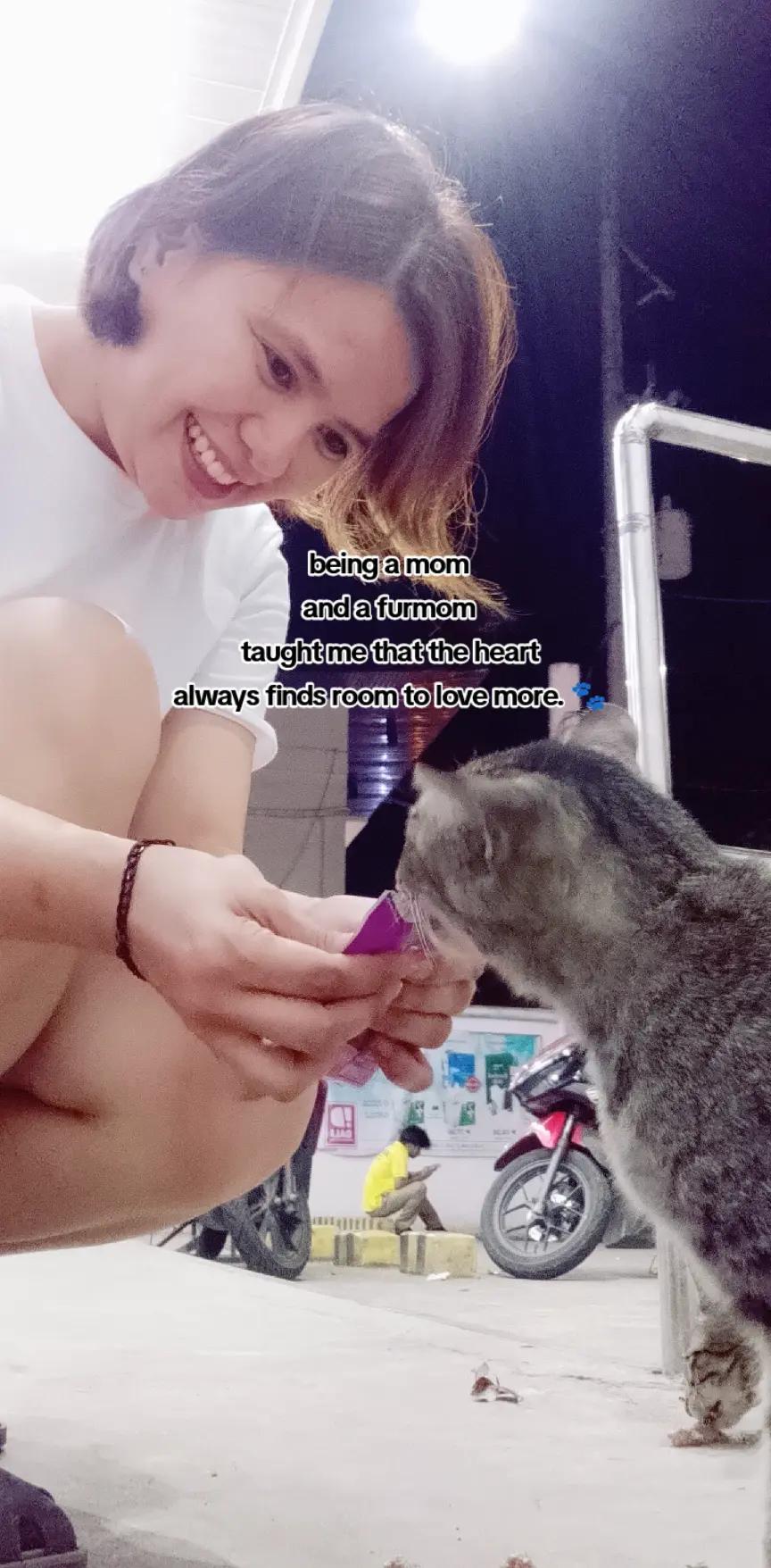 @mommyvange