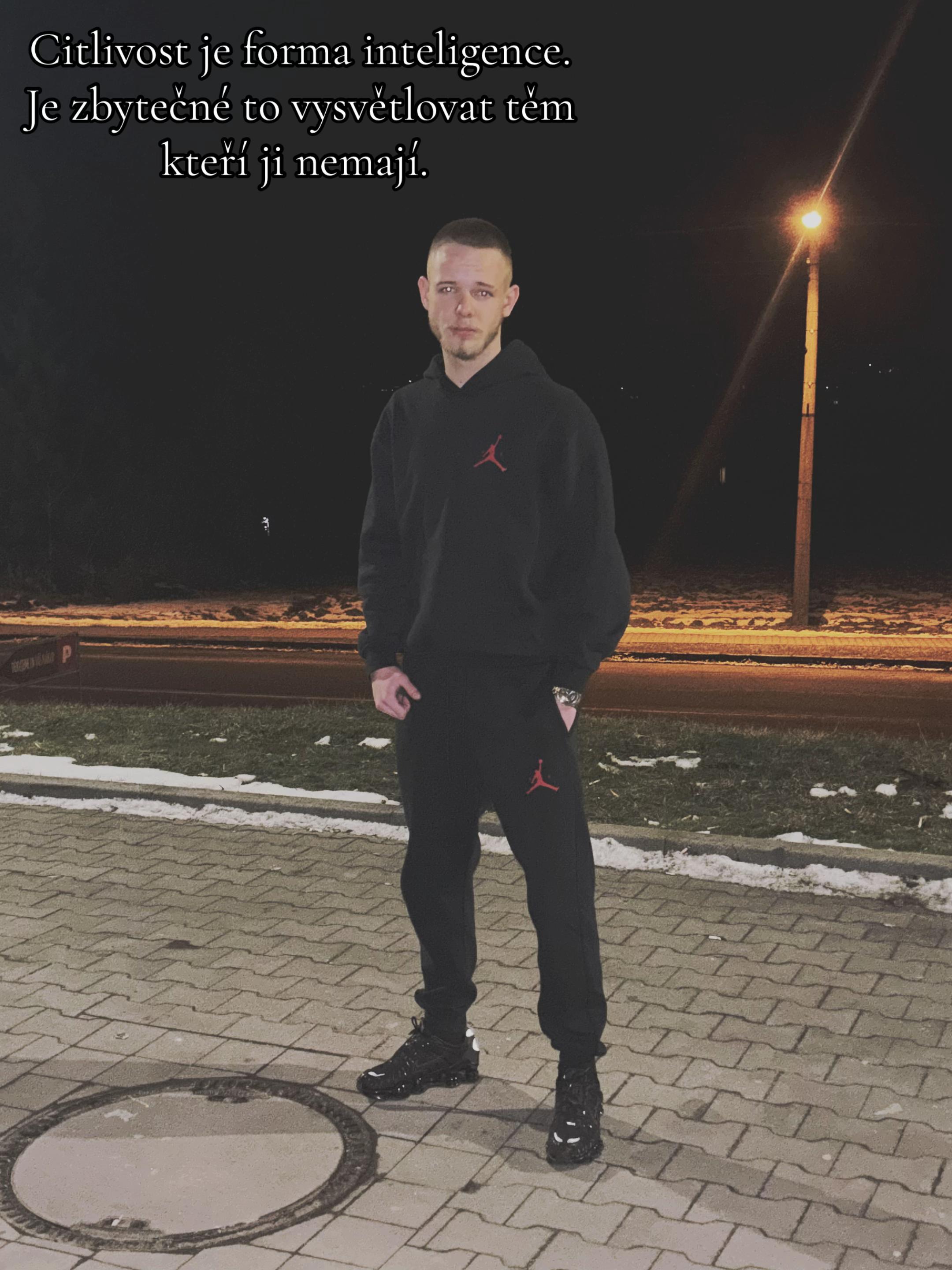 @𝓜𝓪𝓬𝓱𝓪𝓵𝓪