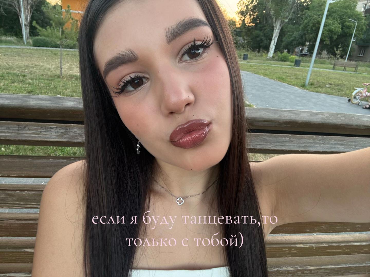 @𝑽𝒆𝒓𝒐𝒏𝒊𝒌𝒂🐰