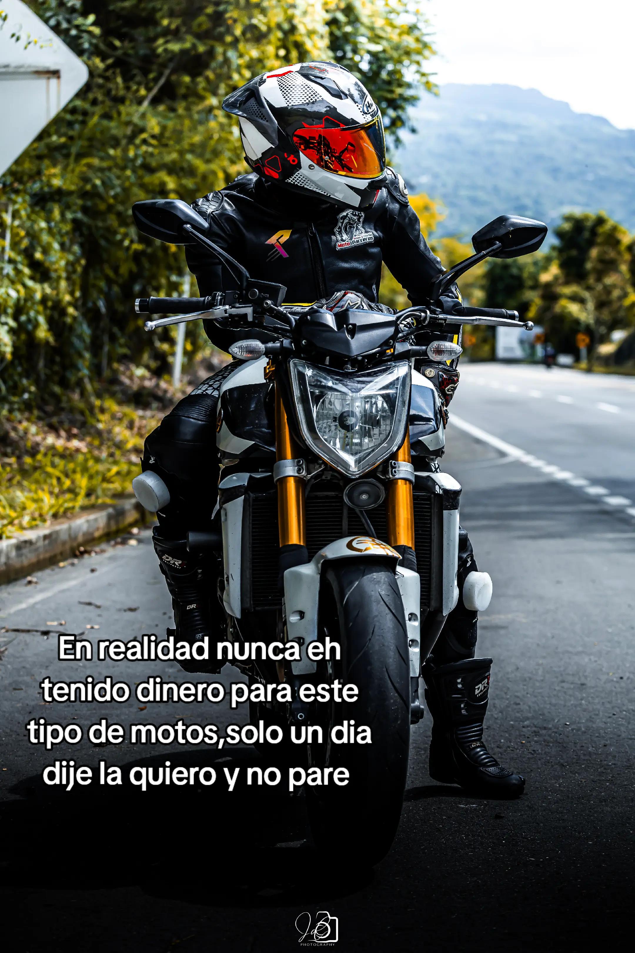 @Elcheni