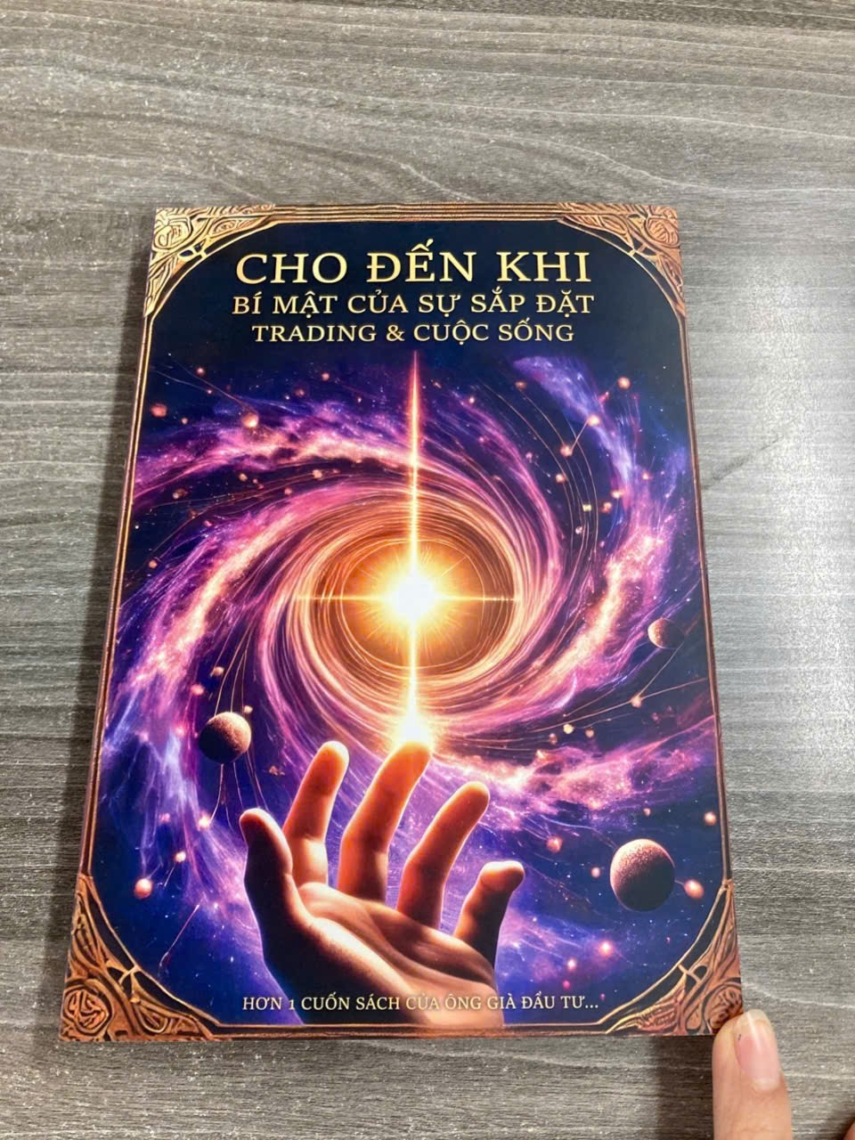 @&ocirc;ng gi&agrave; đầu tư 👴 b&aacute;n s&aacute;ch