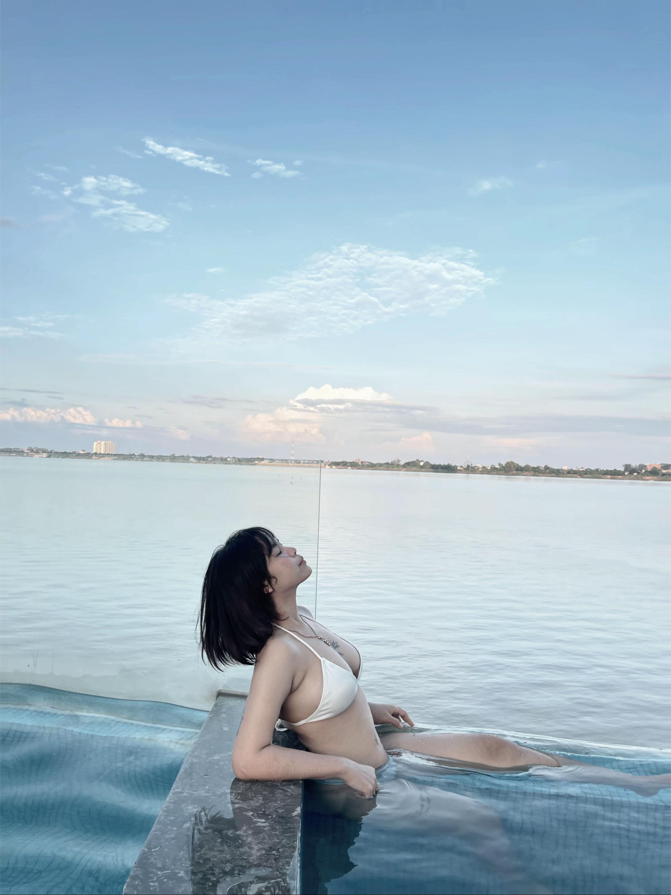 @Lang-ឡាង