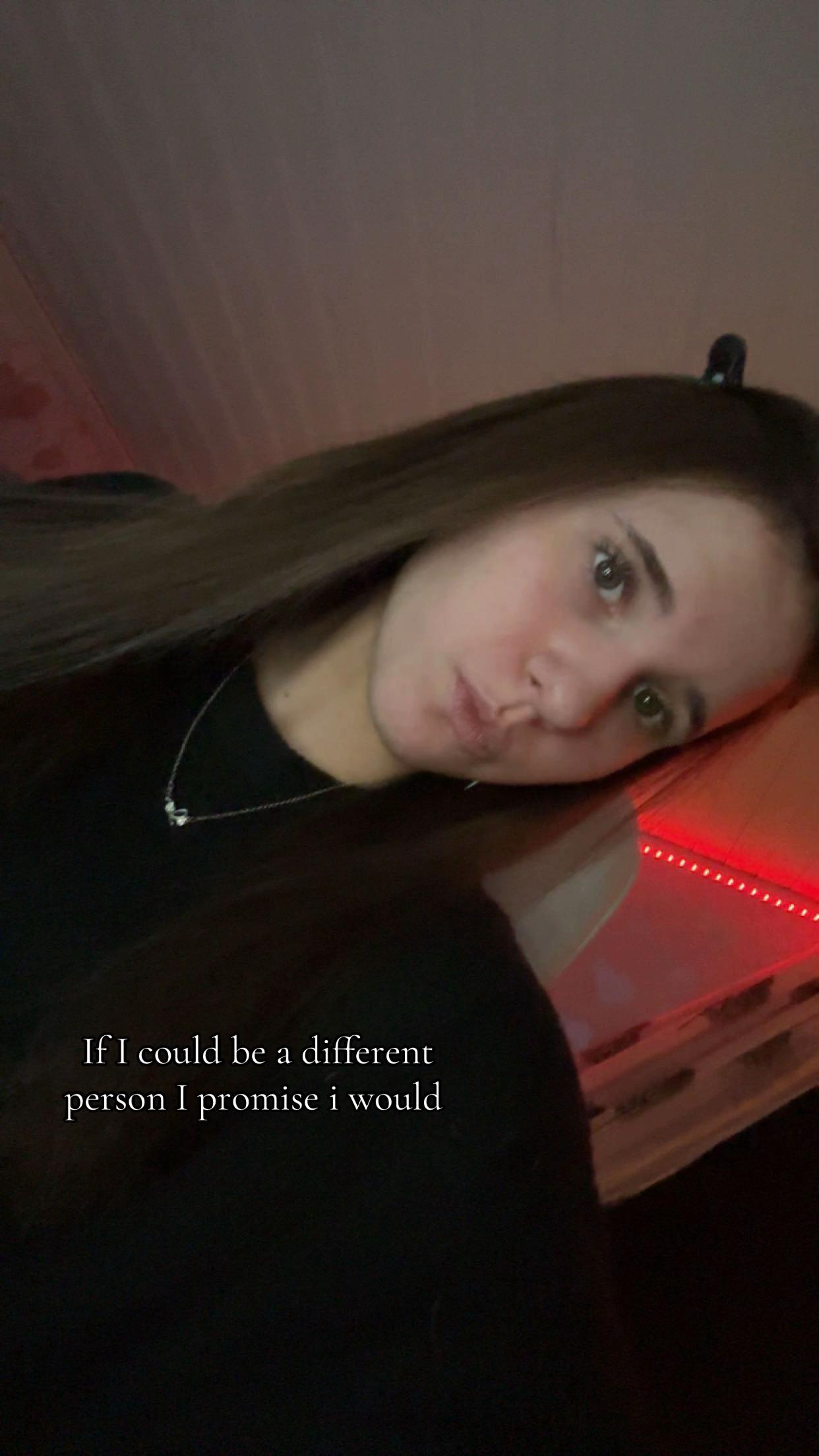 @𝒜𝓁𝓋𝒶✝️🤍