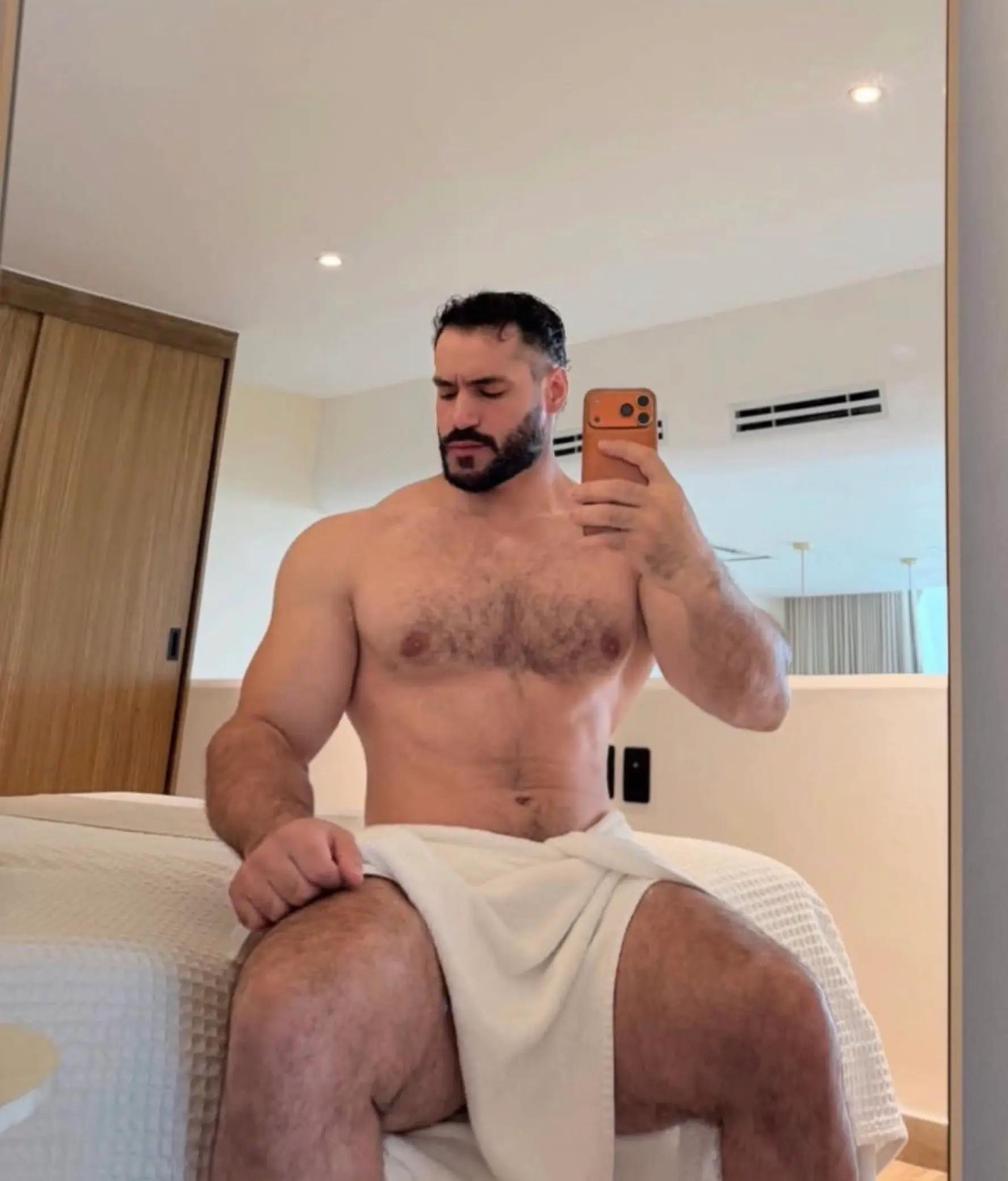 @Mr X 🇸🇦 🌈 🇵🇰