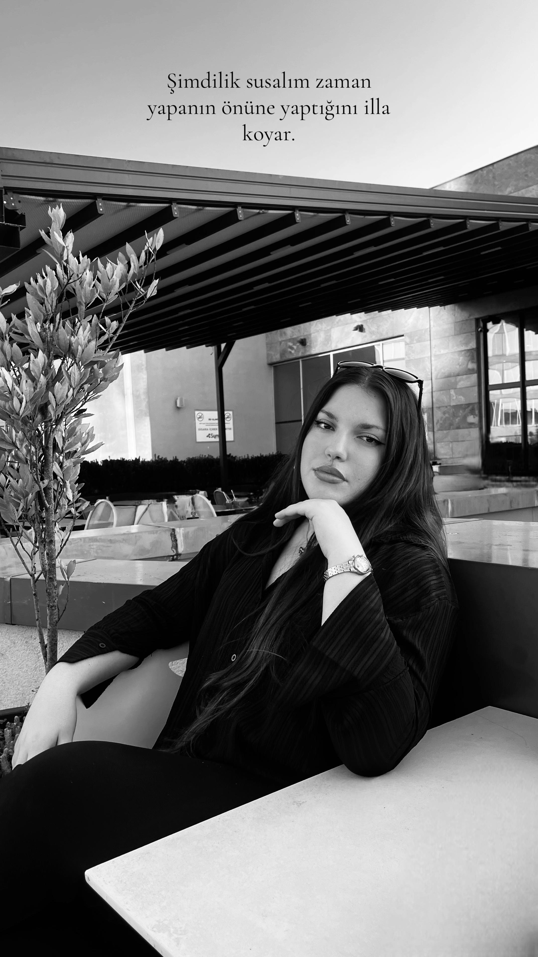 @merveedursuun