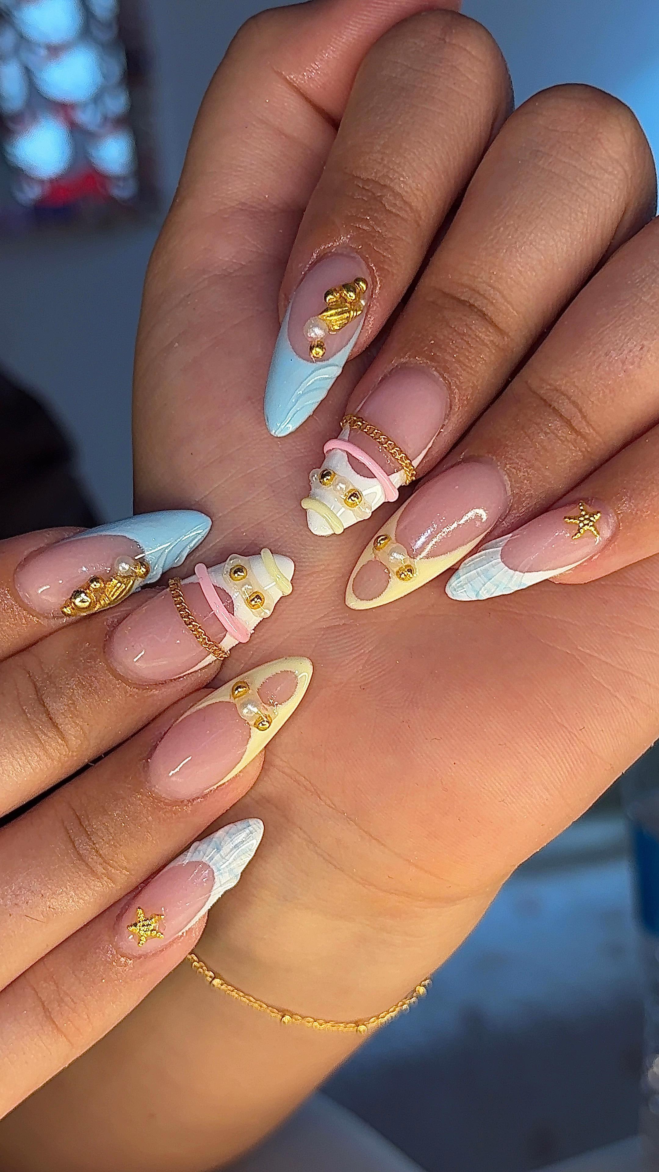 @NailssbyMimi