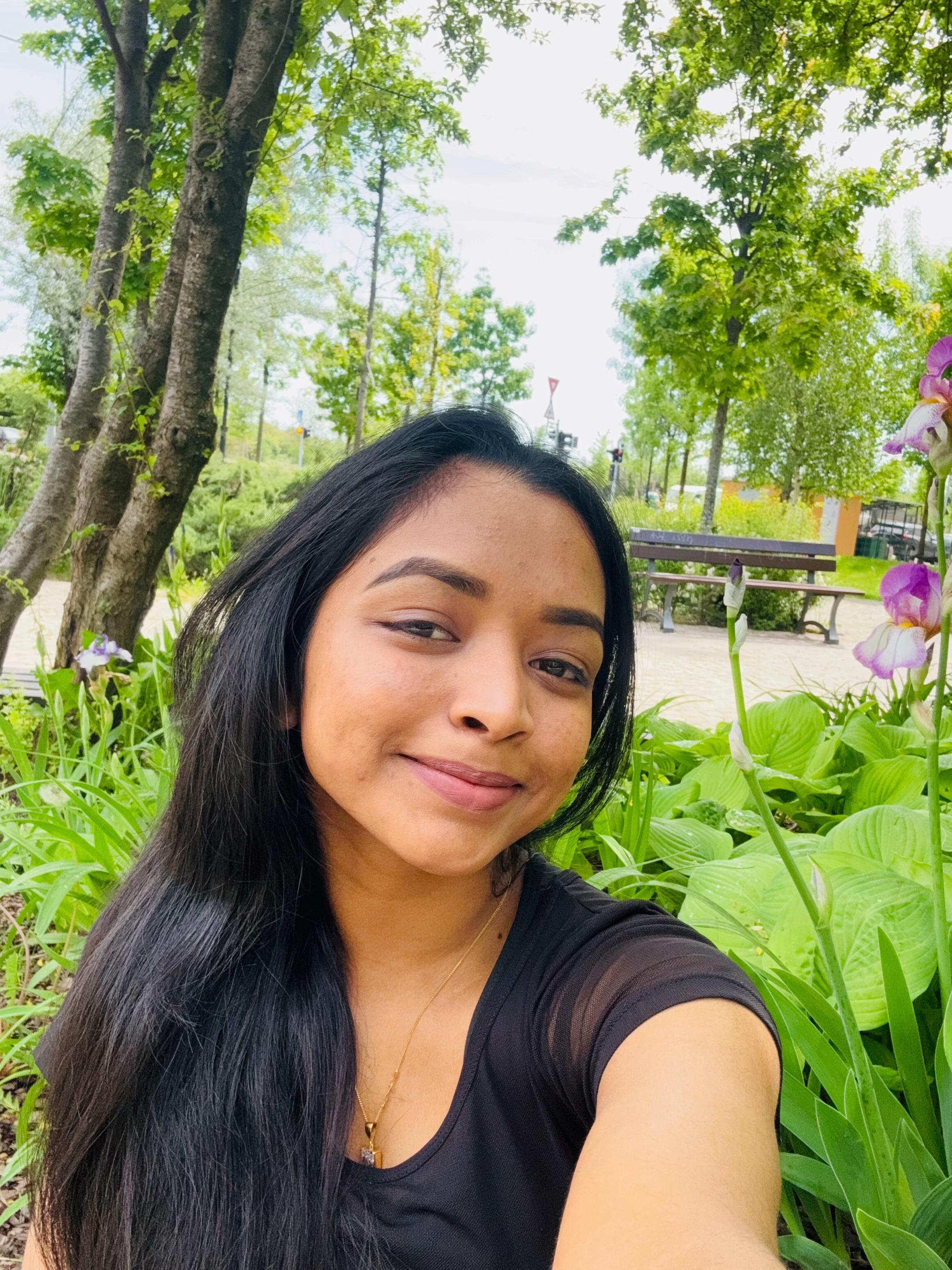 @tharuksha🌸