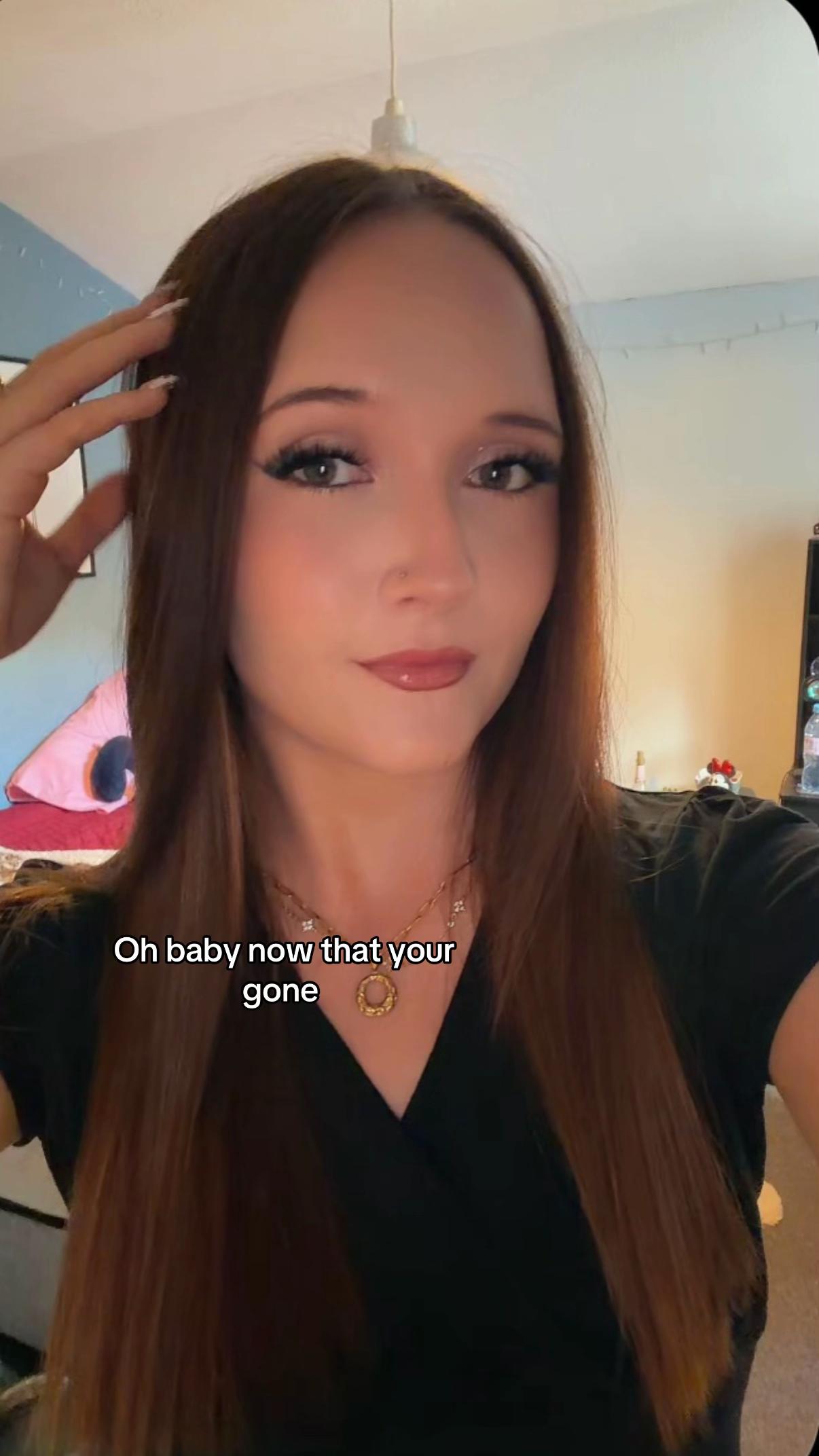 @𝒦ℯ𝒾𝓇𝒶 ℰ𝓁𝒾𝓏𝒶𝒷ℯ𝓉𝒽
