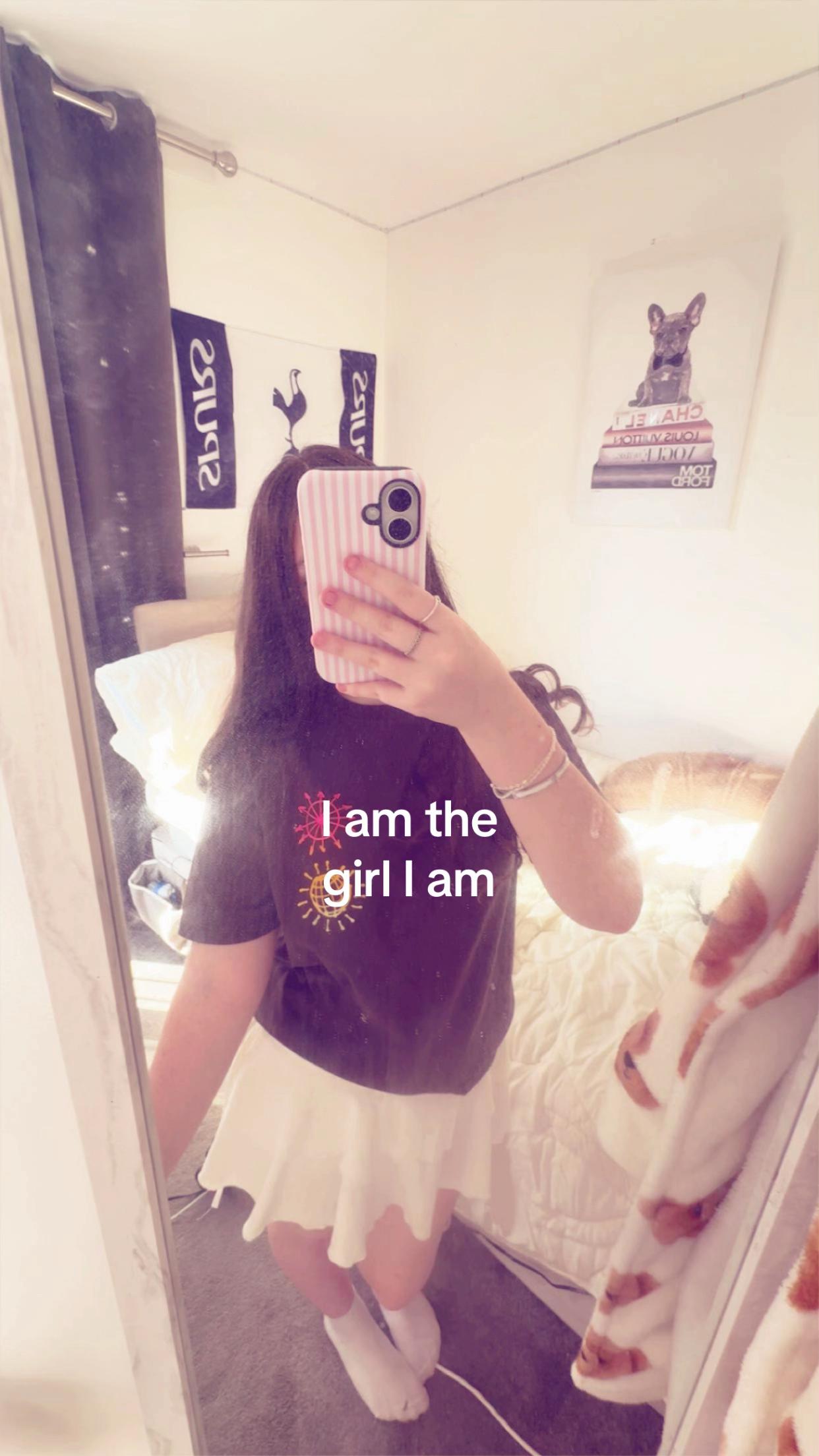 @livvv☙