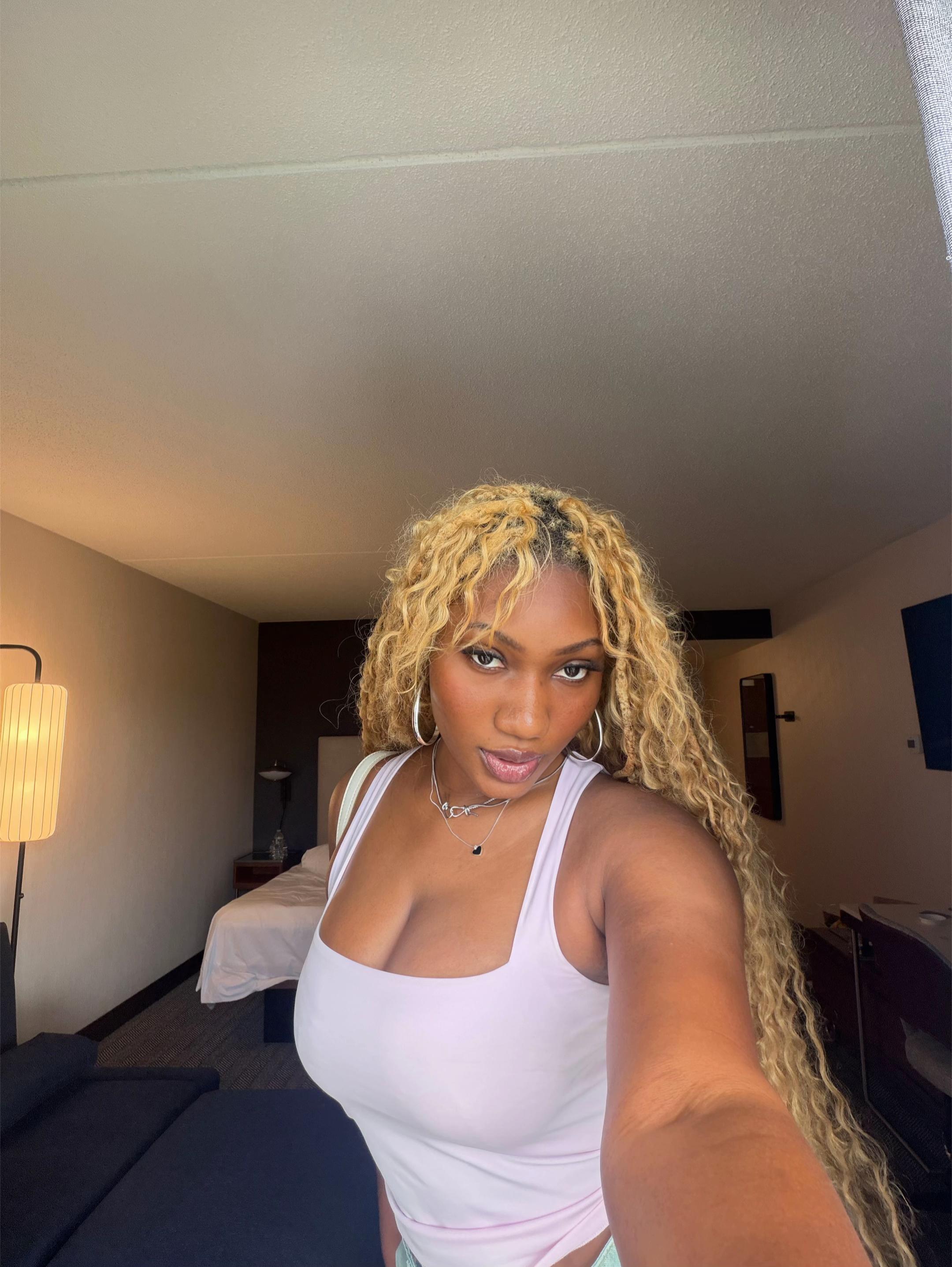 @Wendy Shay