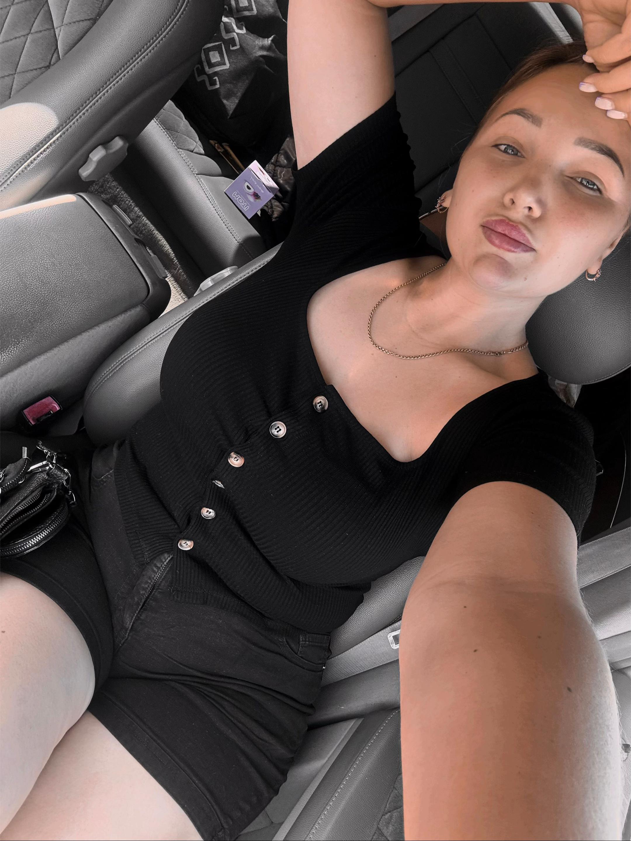 @KarolishA