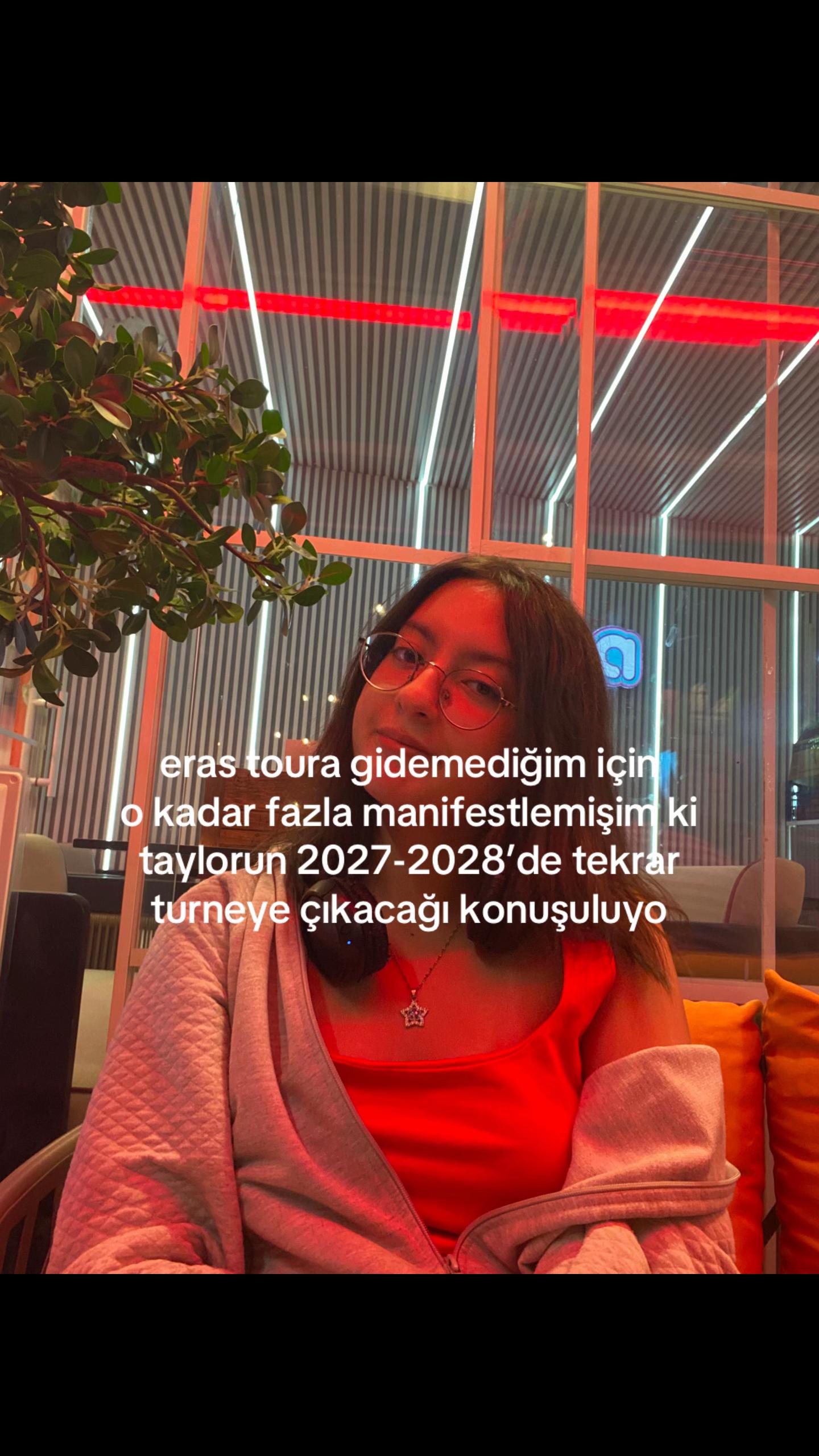 @tr1lice ⸆⸉