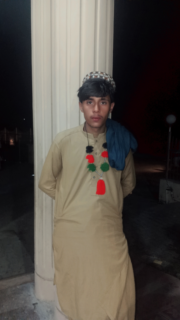 @AhmadHussain🇵🇰kpk