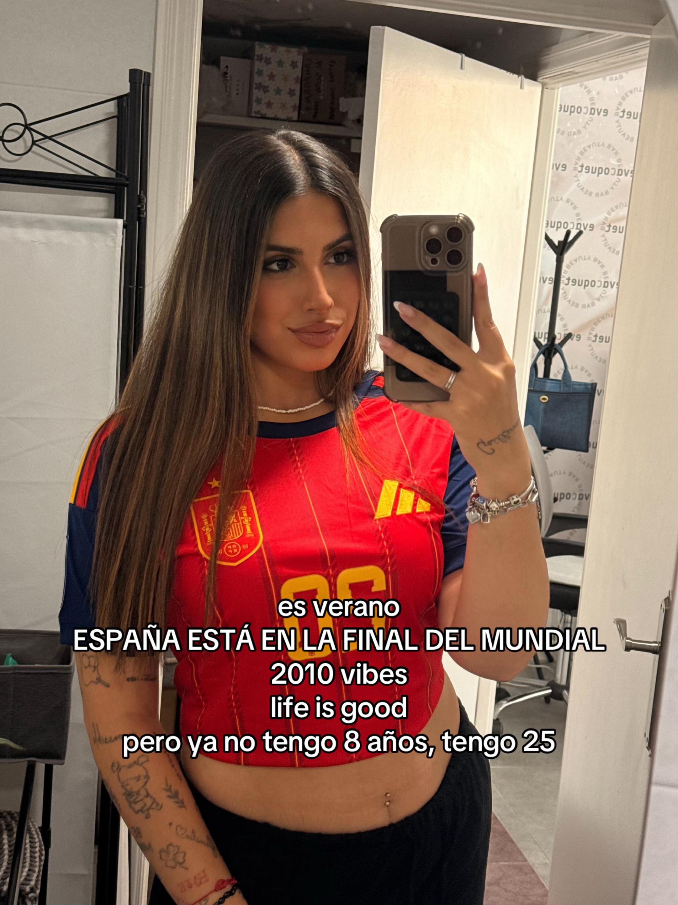@lauraavrgass