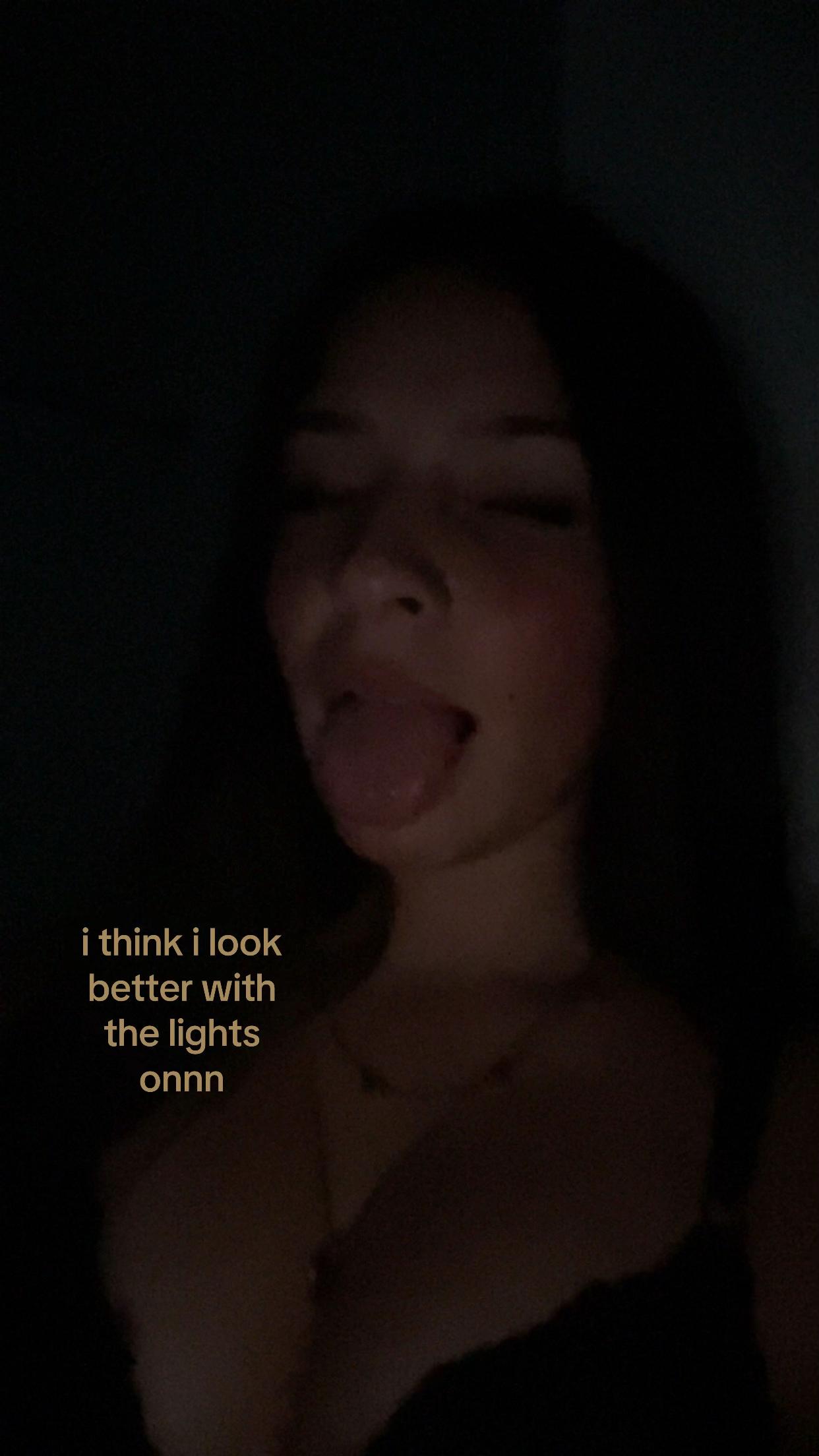 @💋
