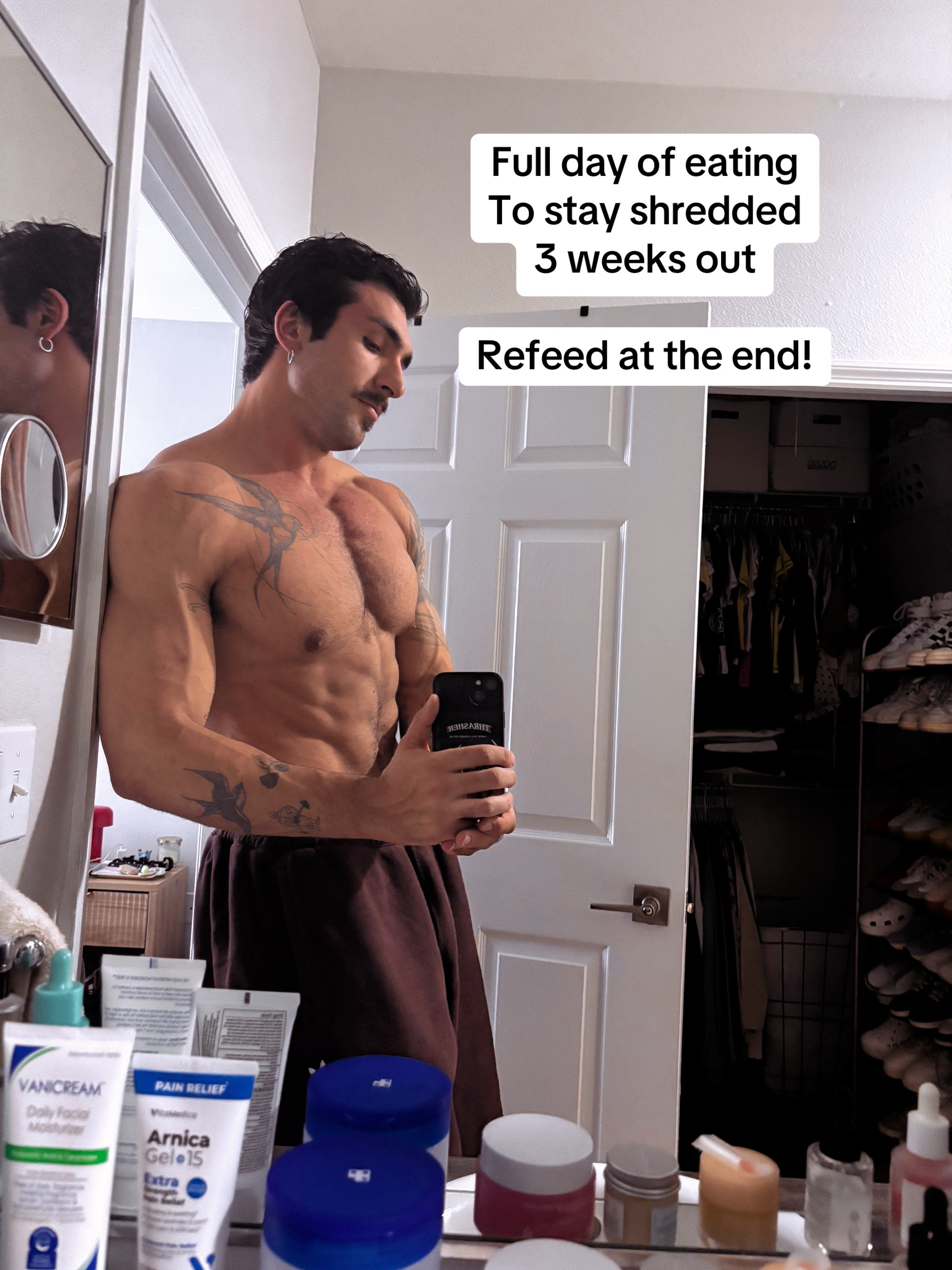 @goliathliftzz 6’6 bodybuilder