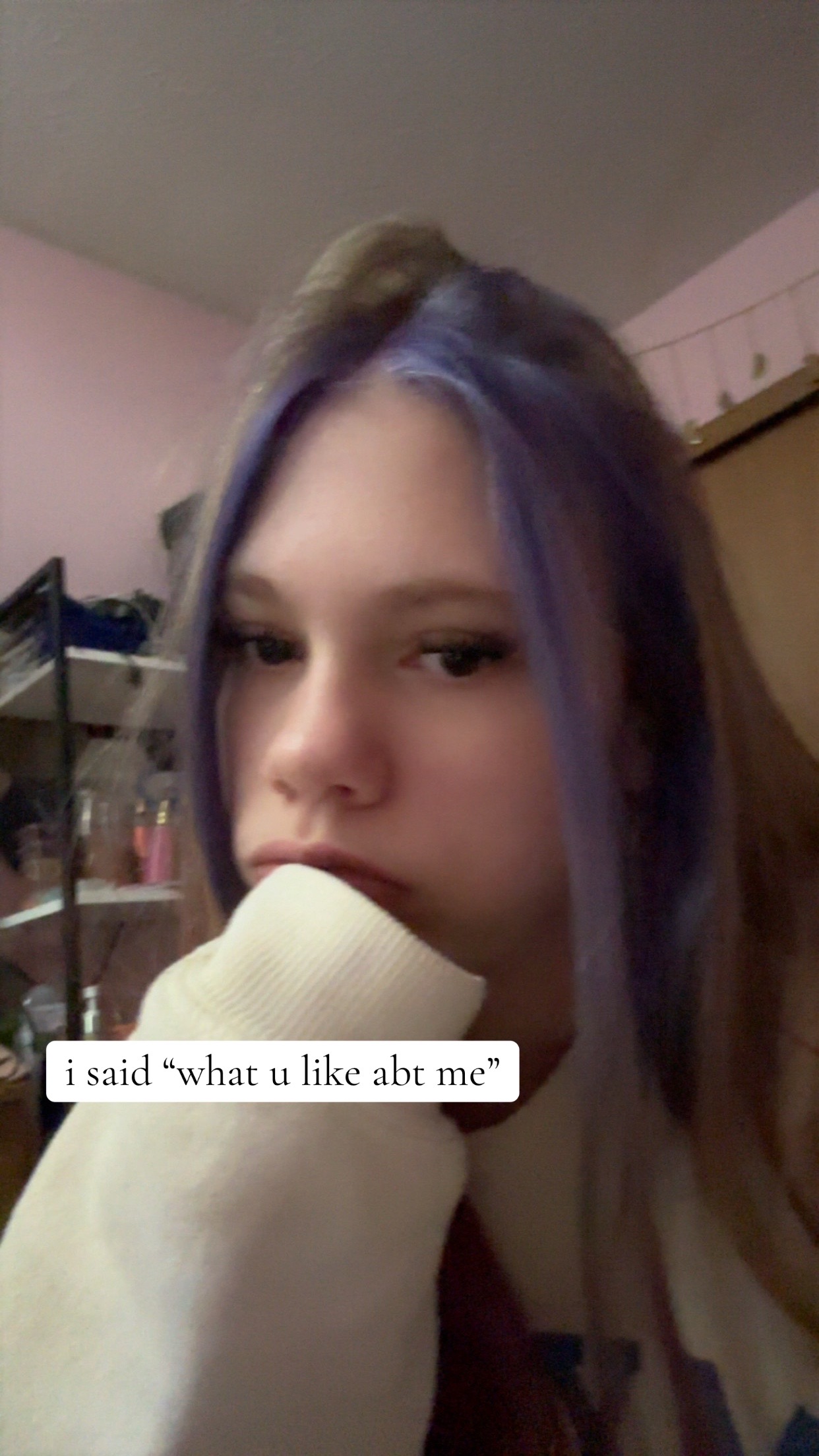 @👻
