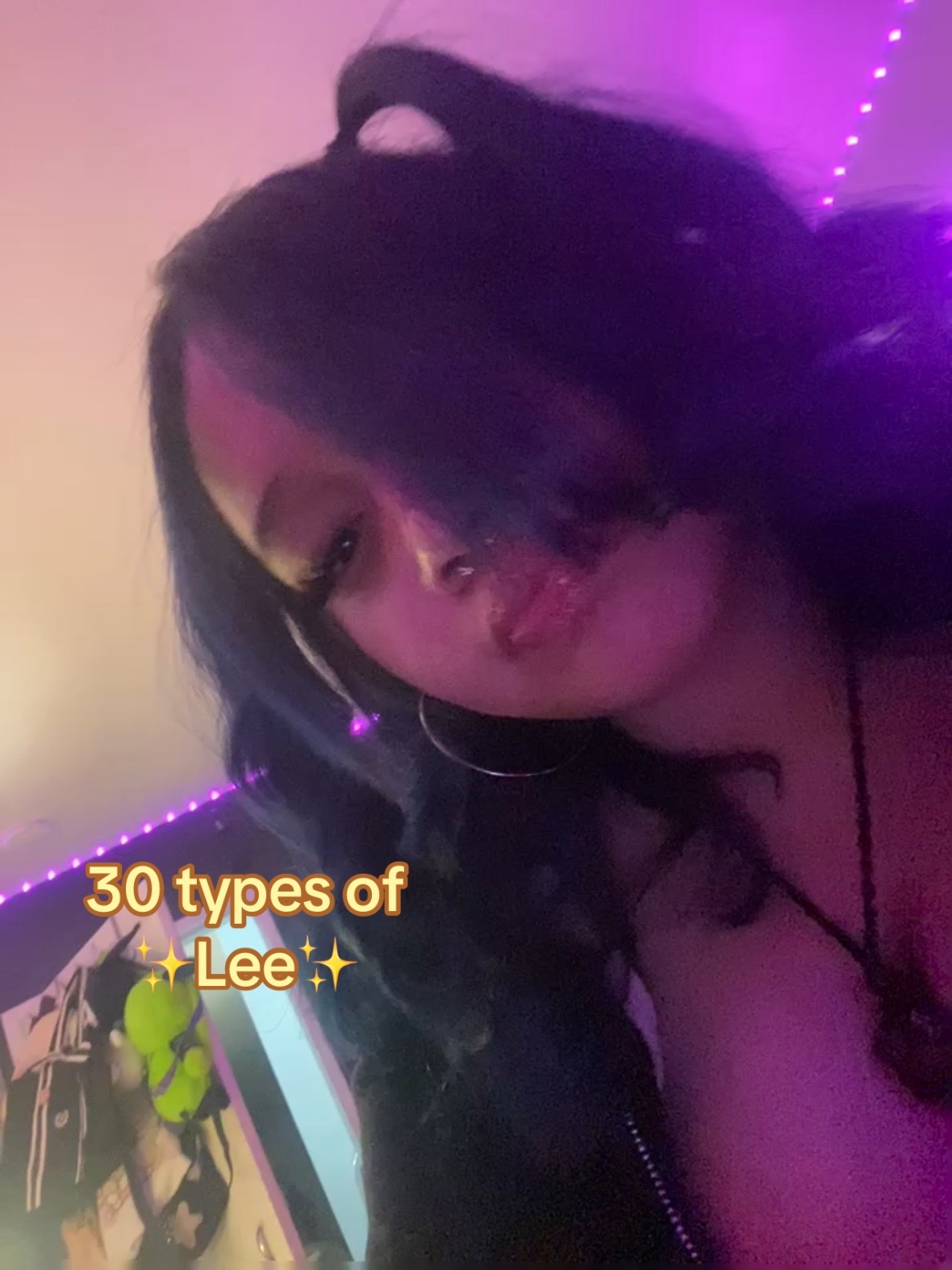 @ꨄ