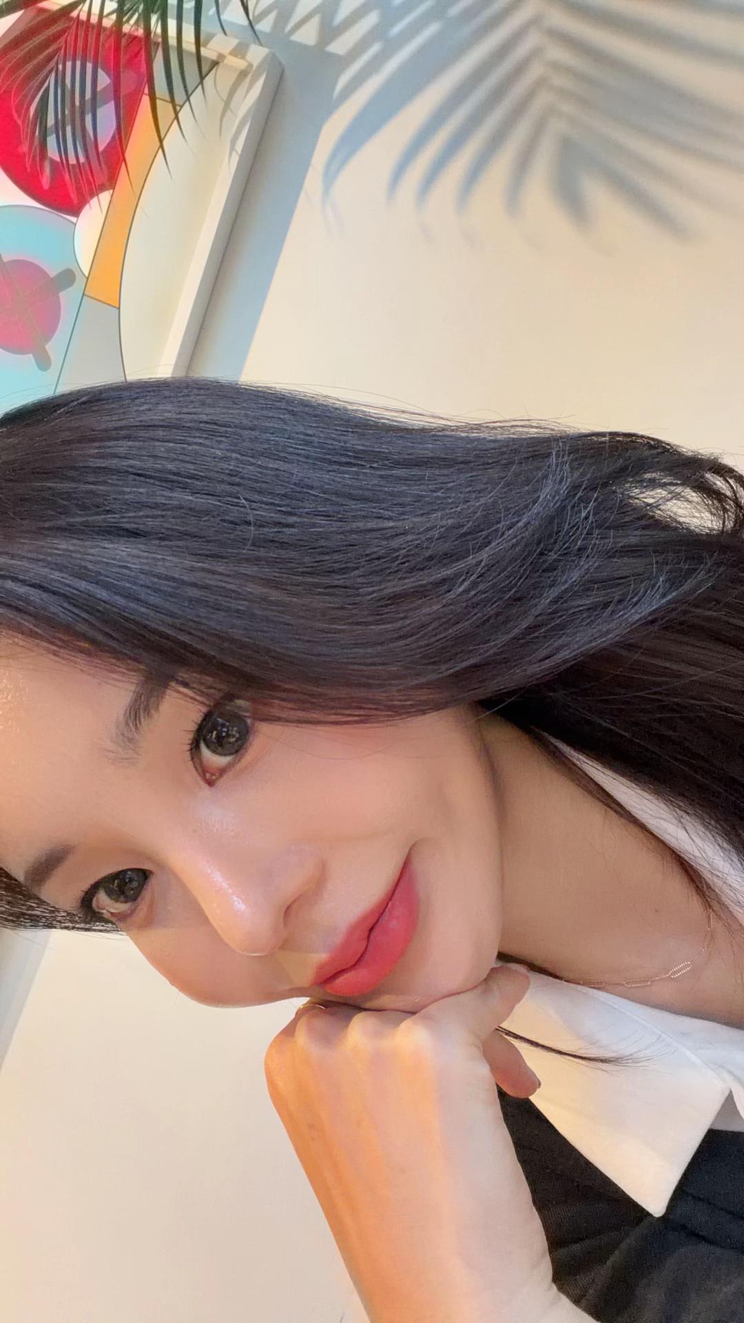 @heeniwaxing