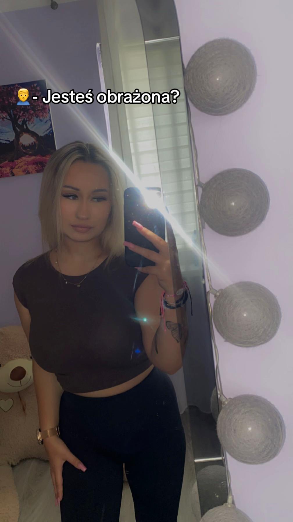 @🫡