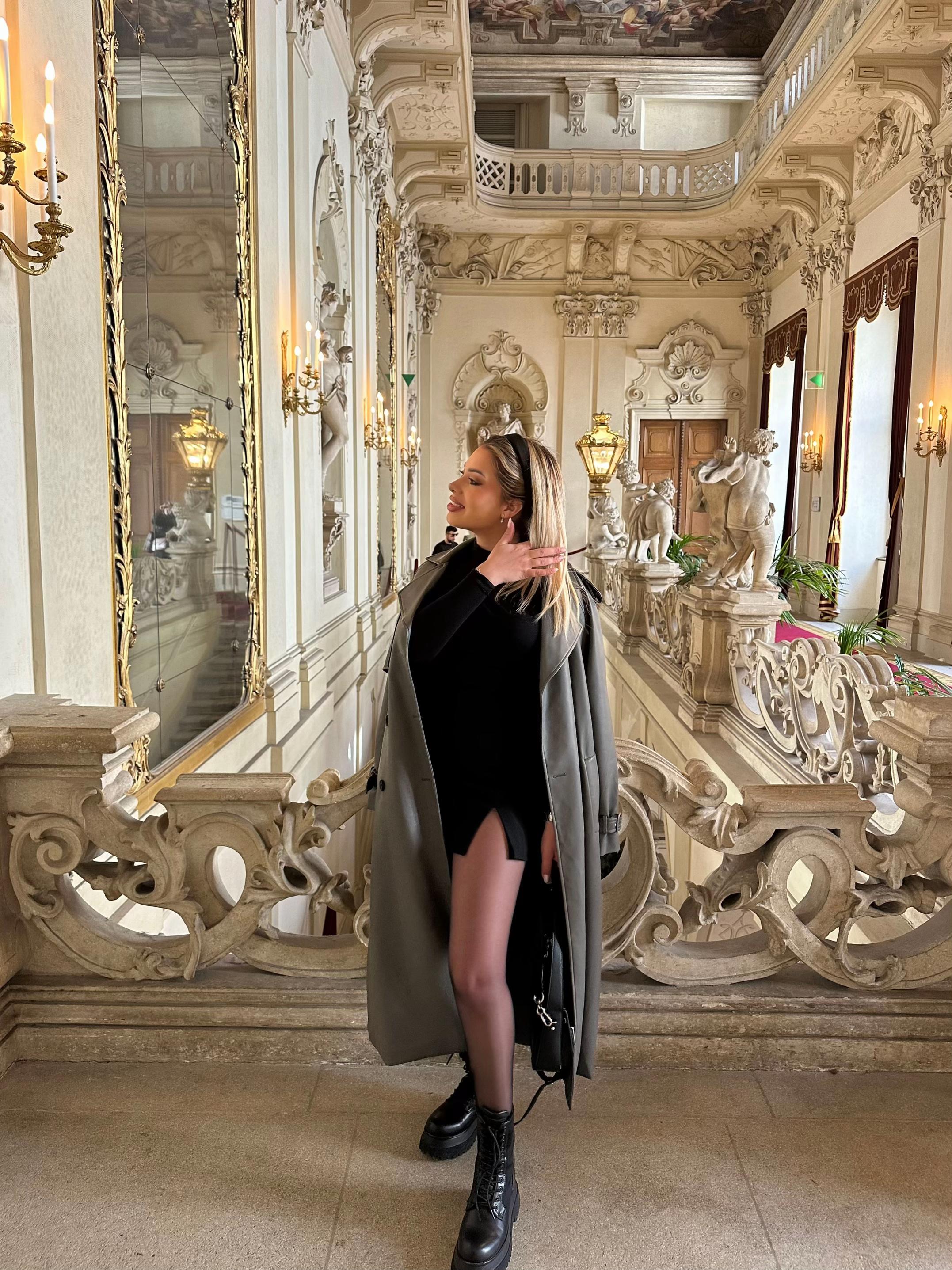 @Debora 💎