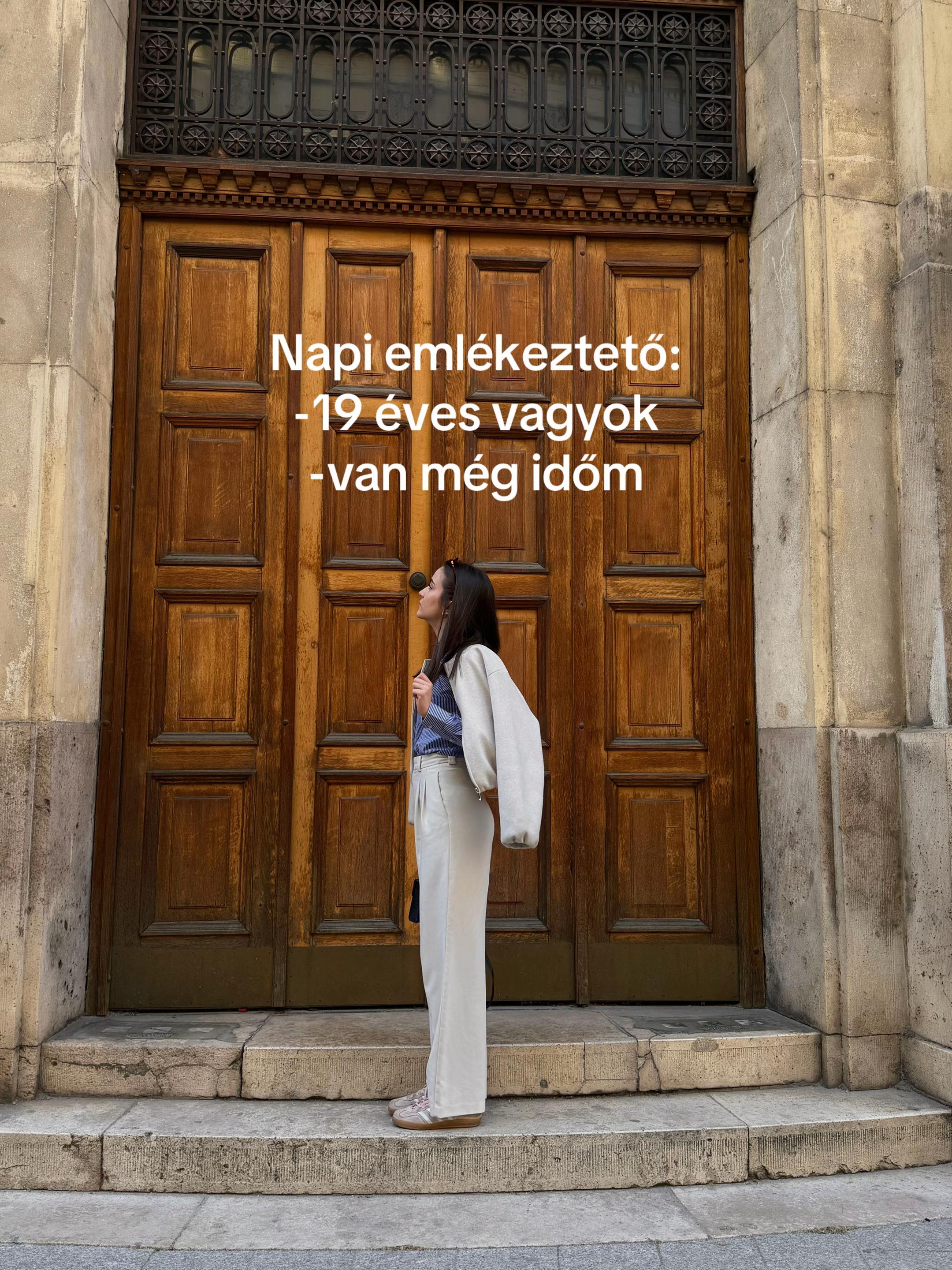 @zsóka