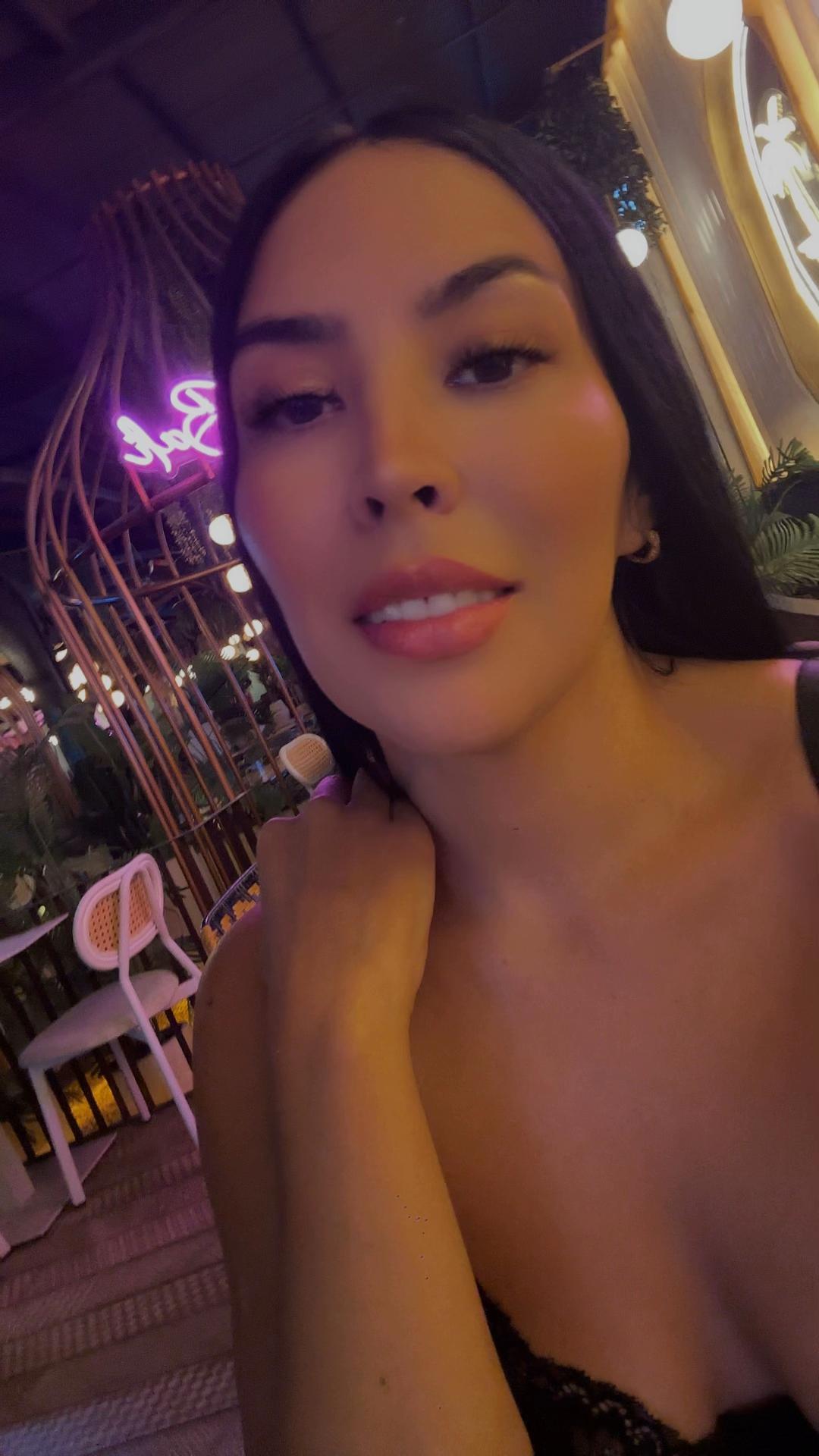 @🌸 𝓝𝓲𝓪 🌸