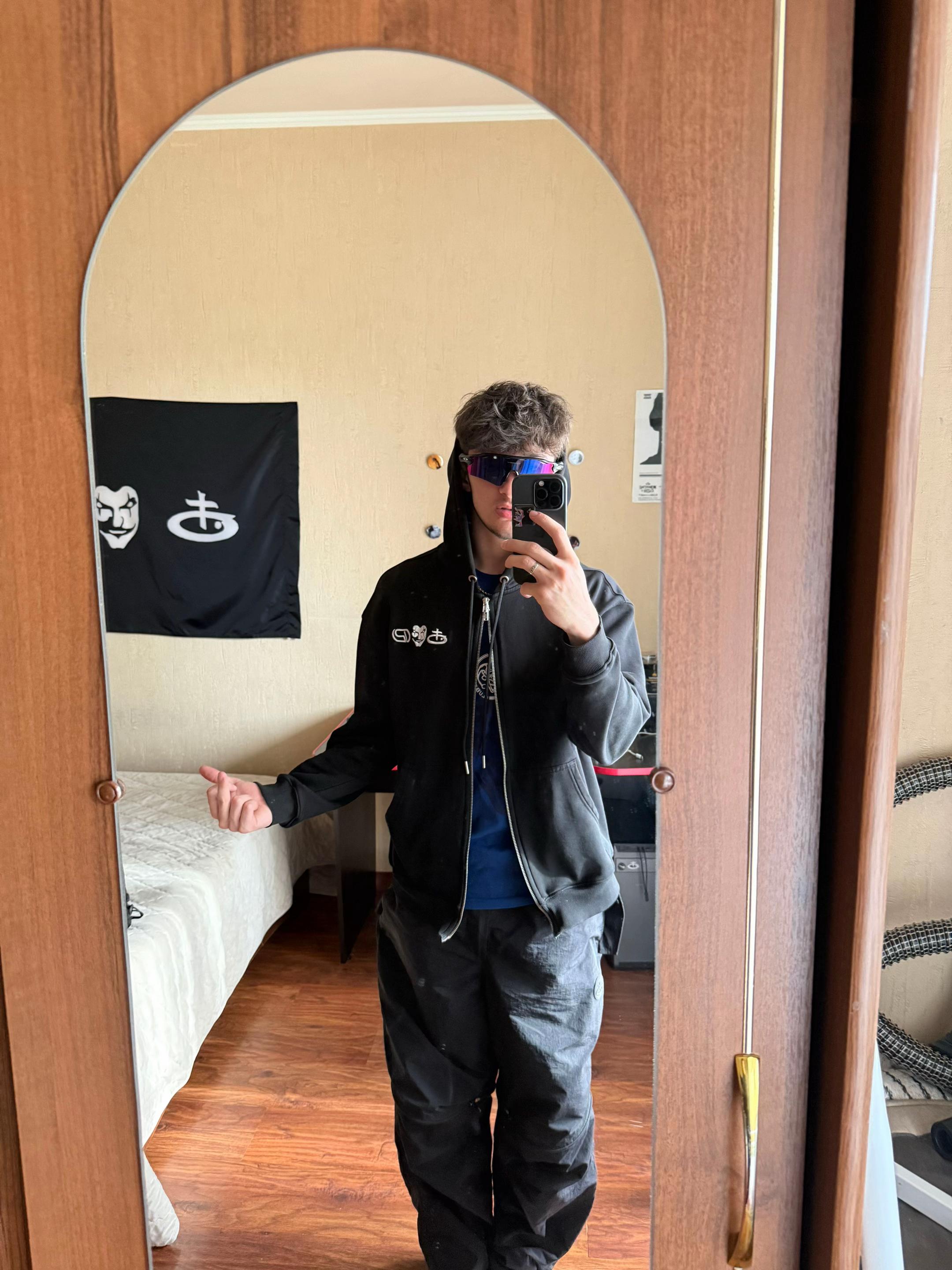@1ayze