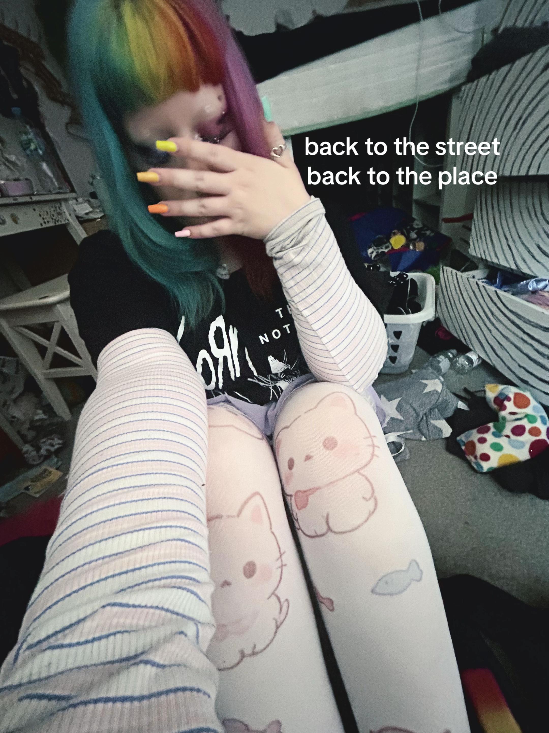 @jade:)🦄🧚♀️🧜♀️