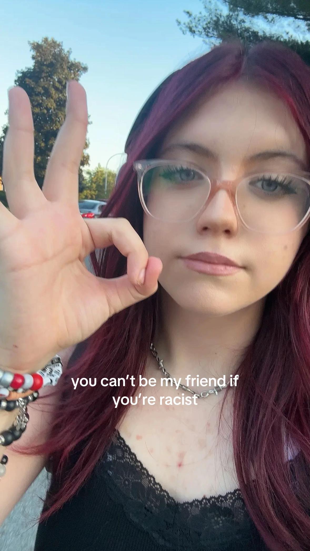 @🪽