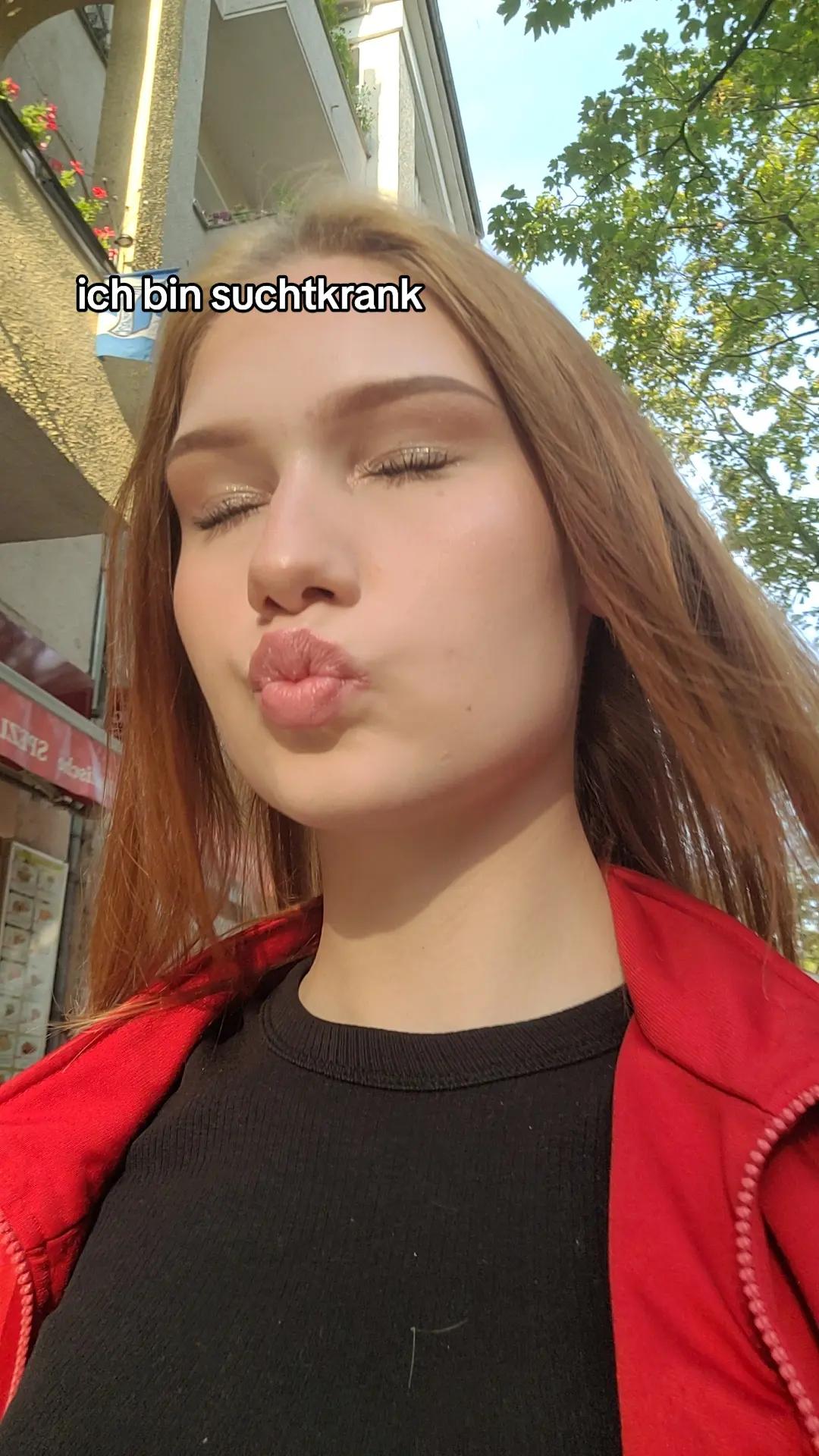 @Lia