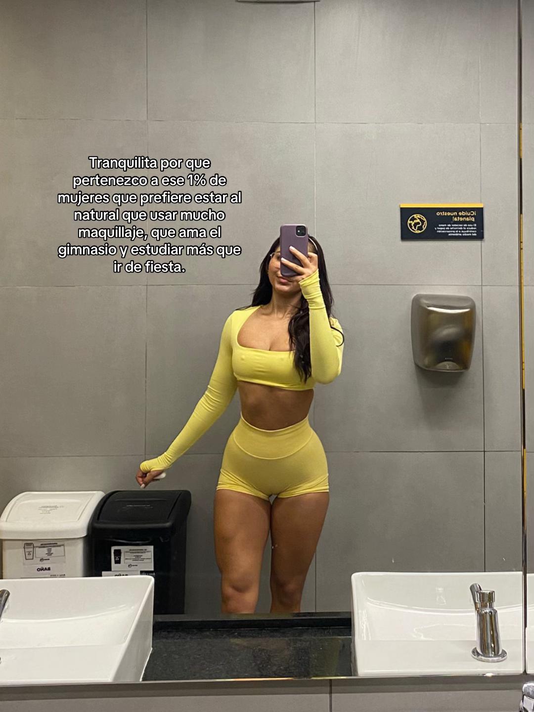 @Valentina๐โจ