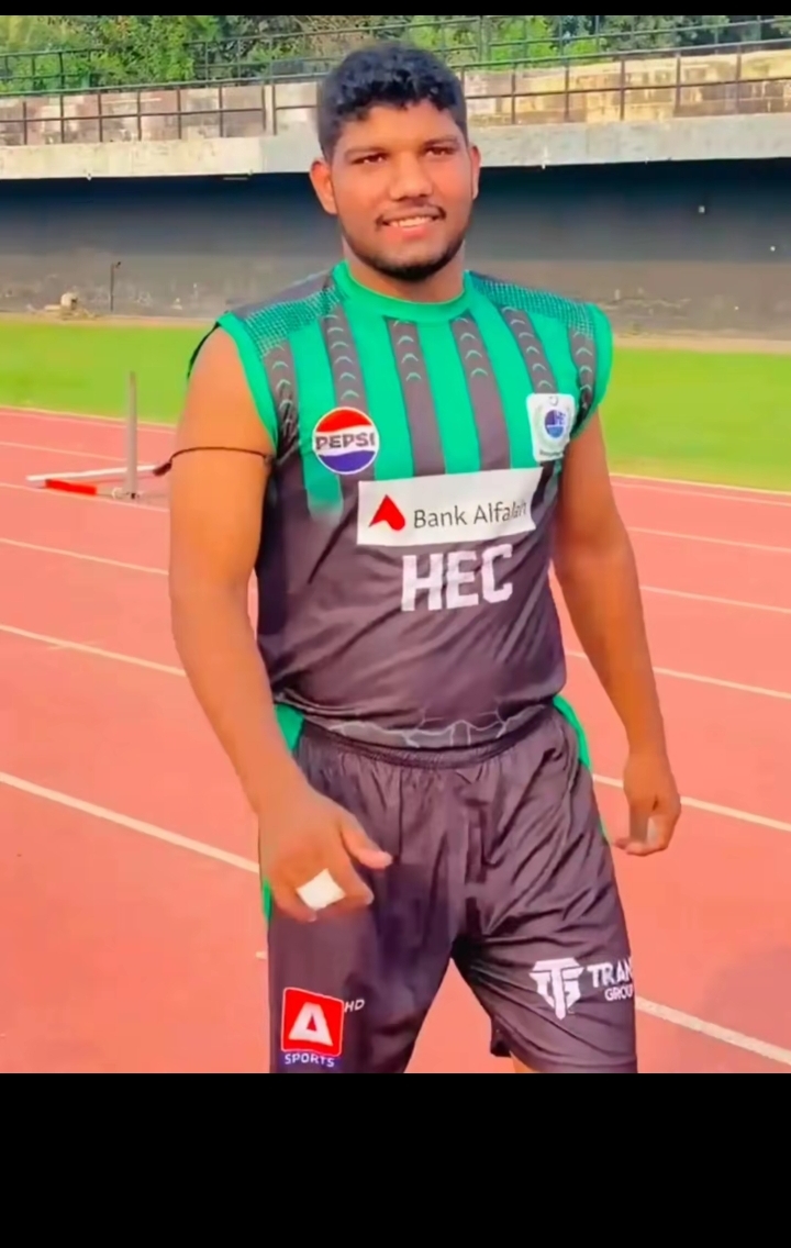 @️ mehar majid 55/4r🤼🤼♂️