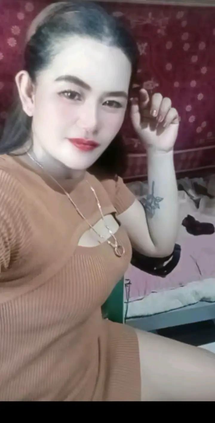 @becca