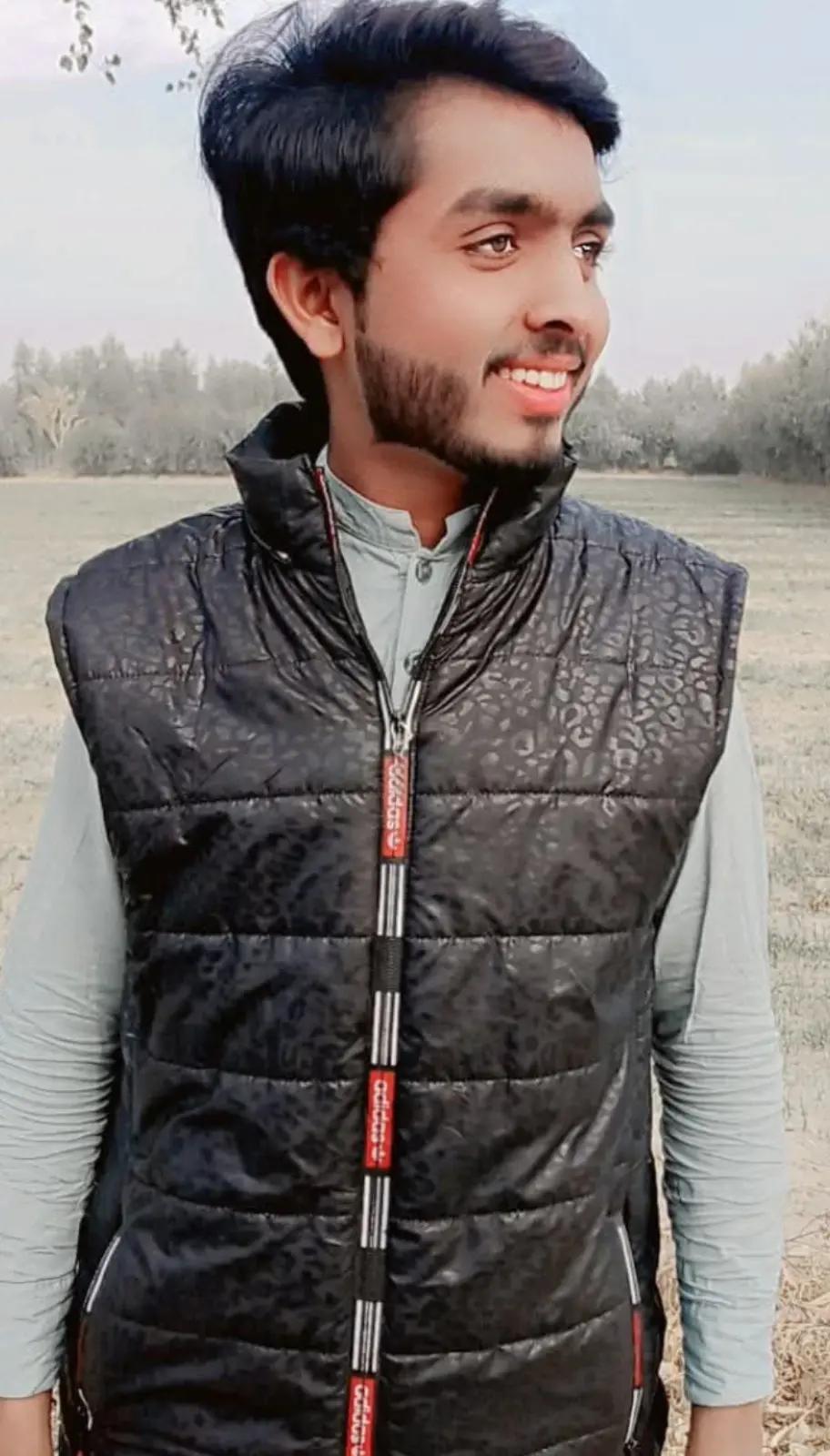 @👑✨ AwAn ZaDa ,✨👑