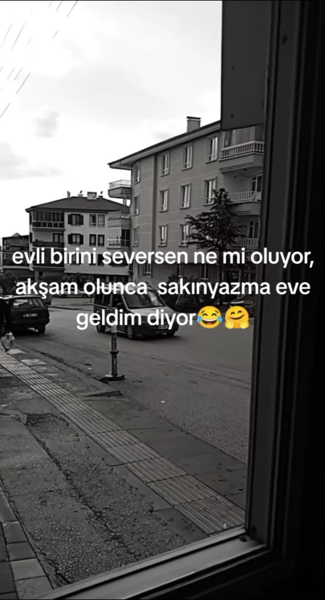 @Sude & 🤍 &