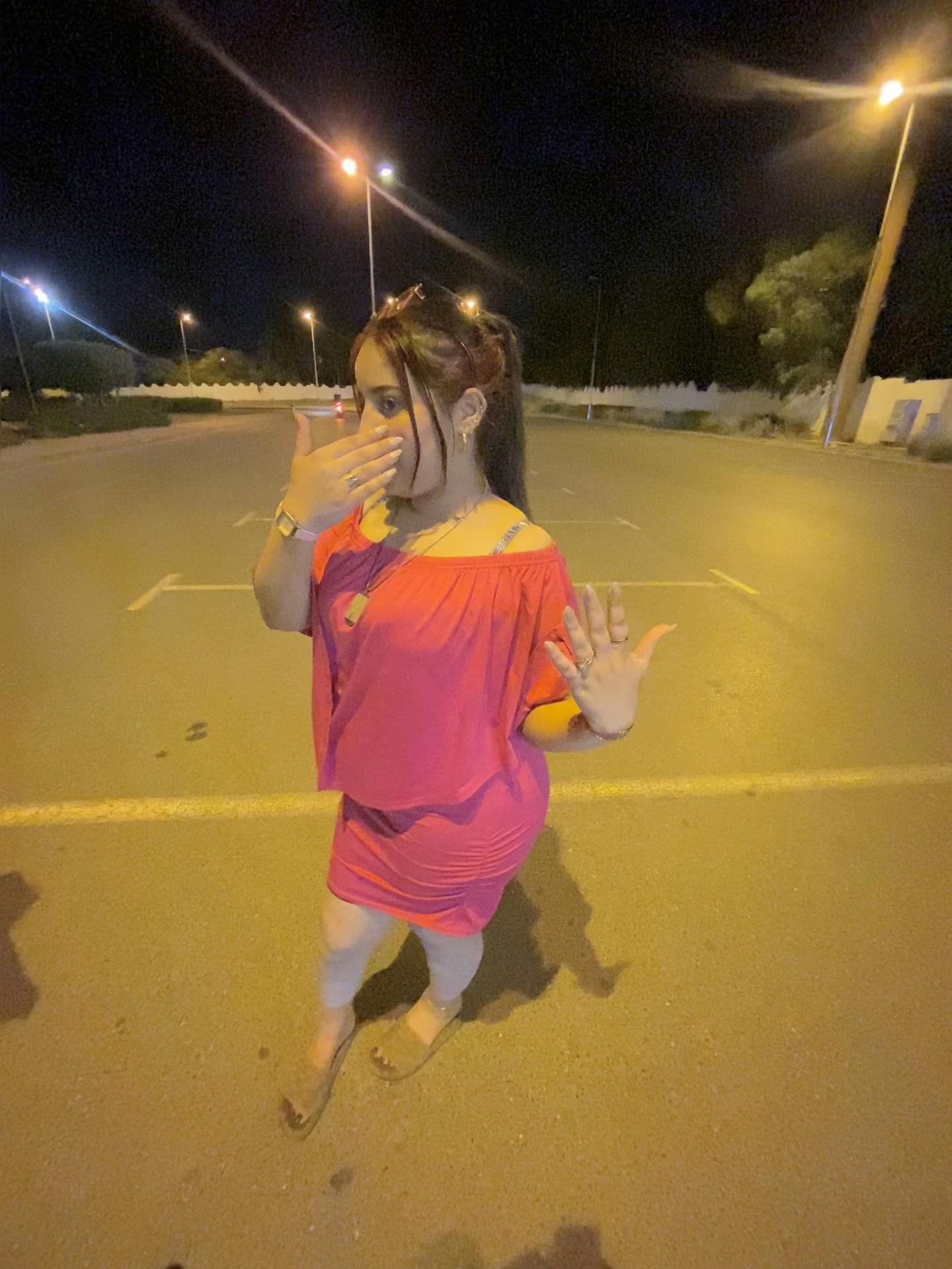 @Laila __222
