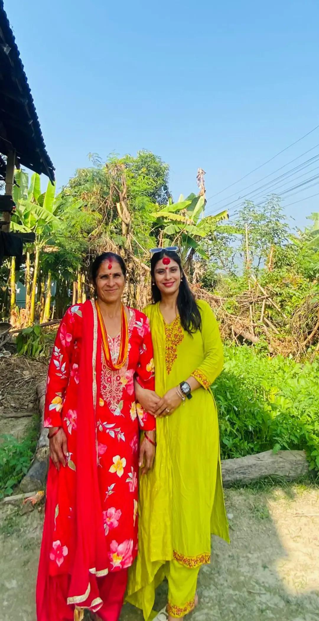 @Sharmee Nepal🇳🇵