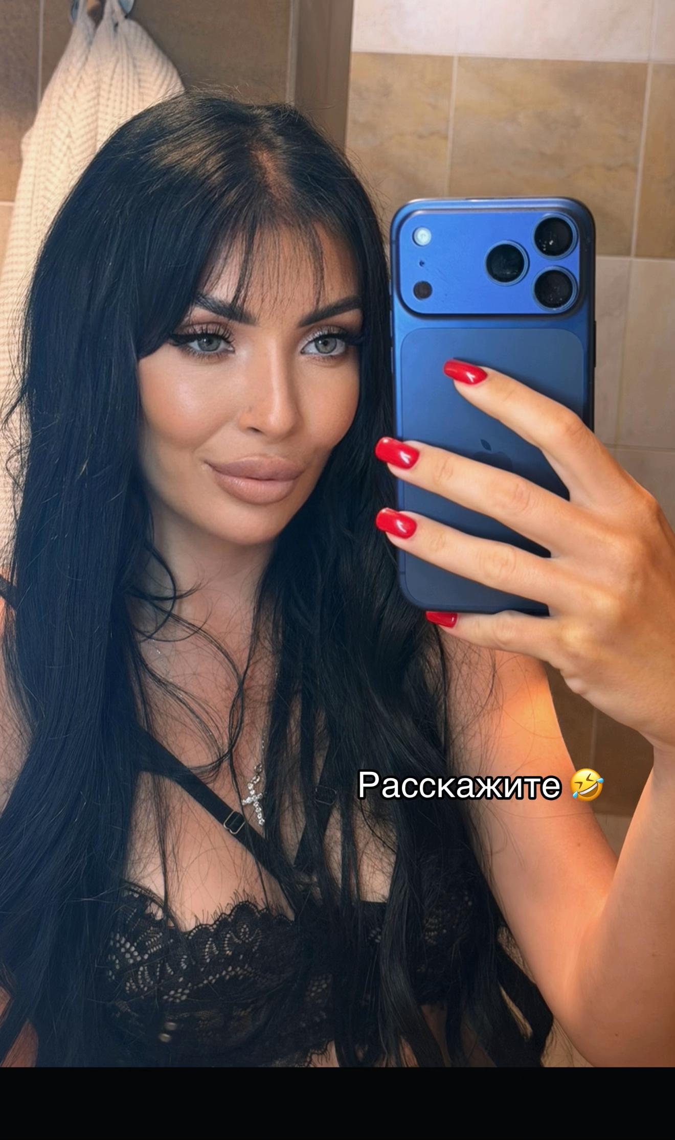 @ValeriaPanther