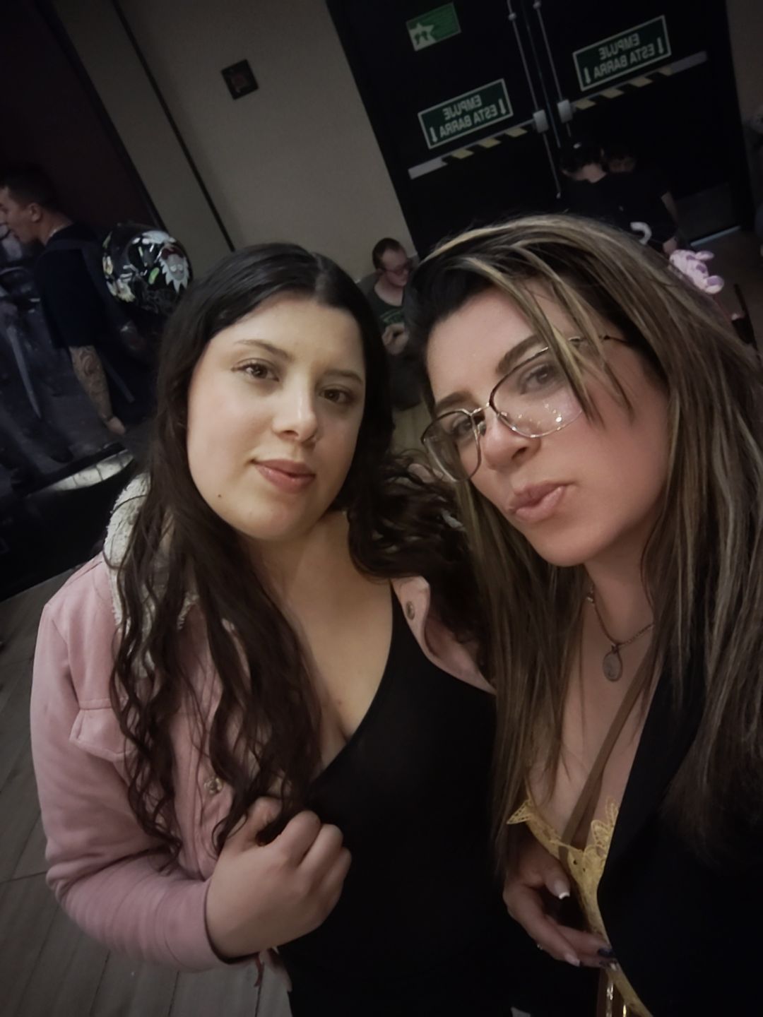 @Angela