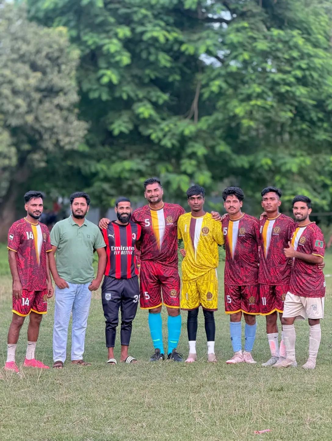 @🔵 Footballer Leo Gazi 10 🇧🇩