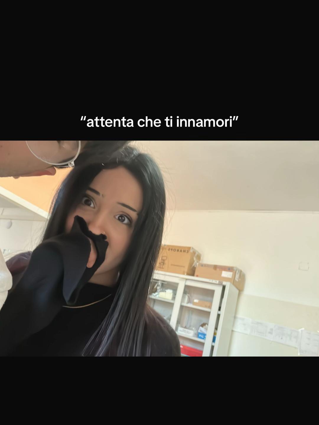 @semiconosciscorriplis