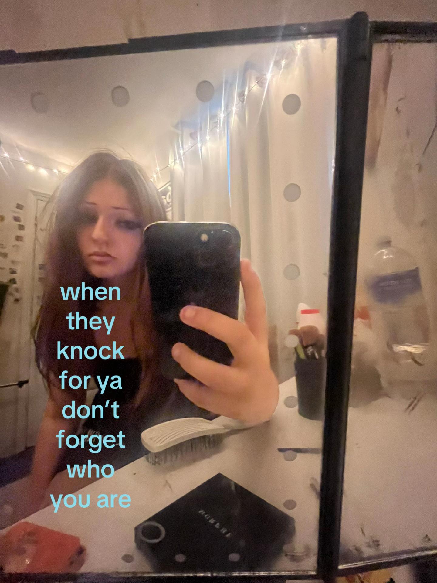 @alydia🦄🦇