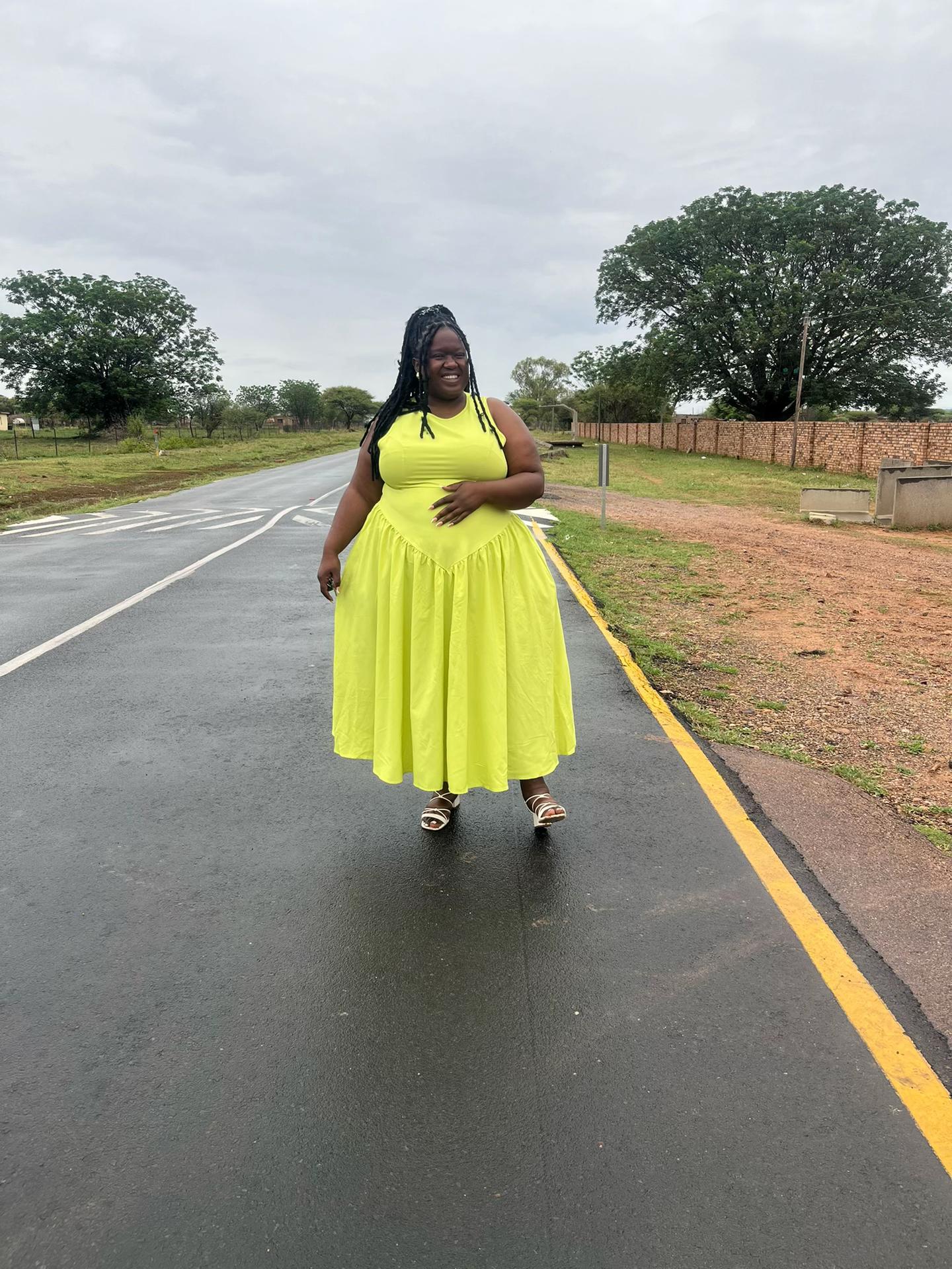 @MPHOLIZZ